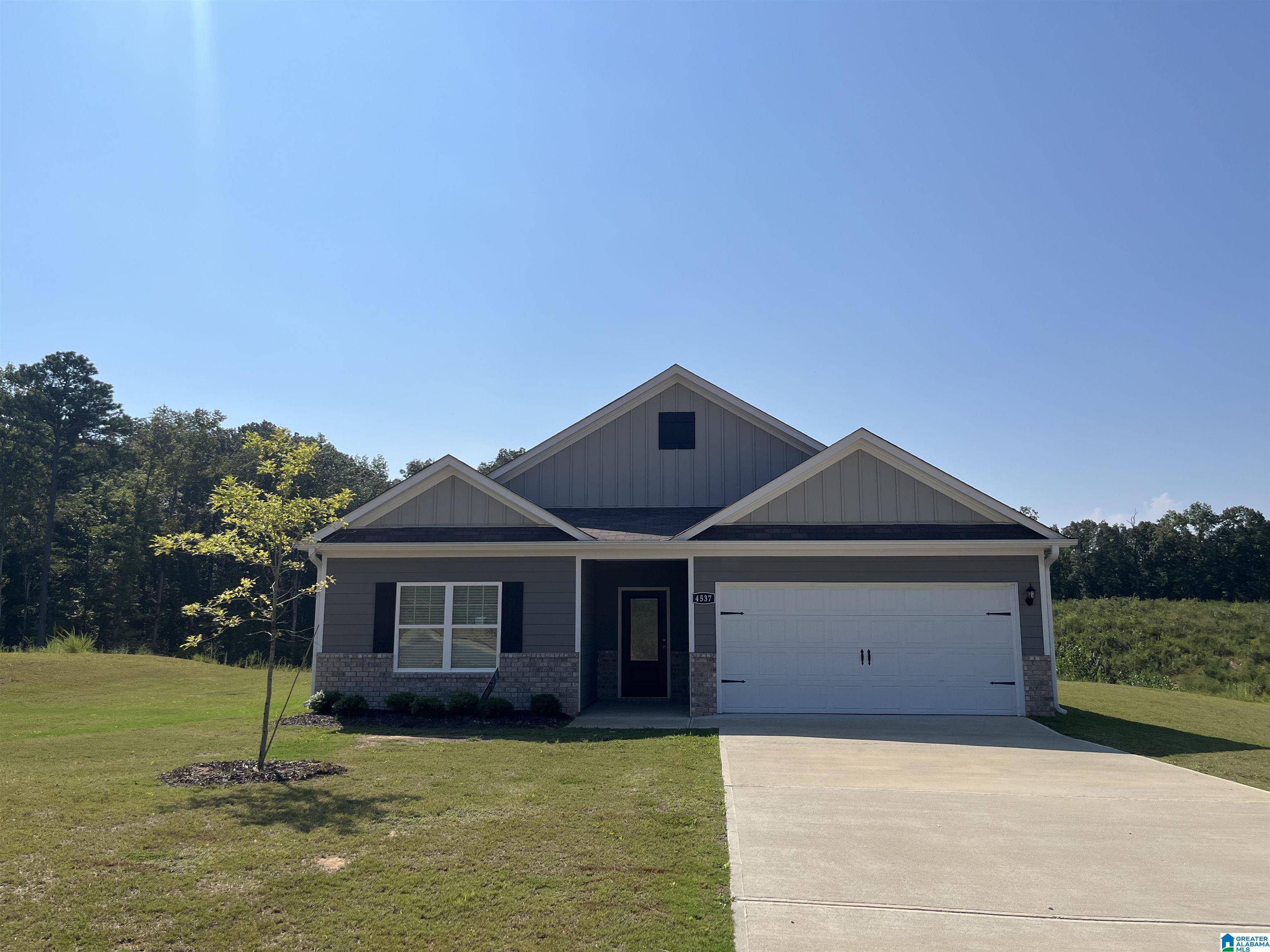 Pinson, AL 35126,4537 MORGAN DRIVE