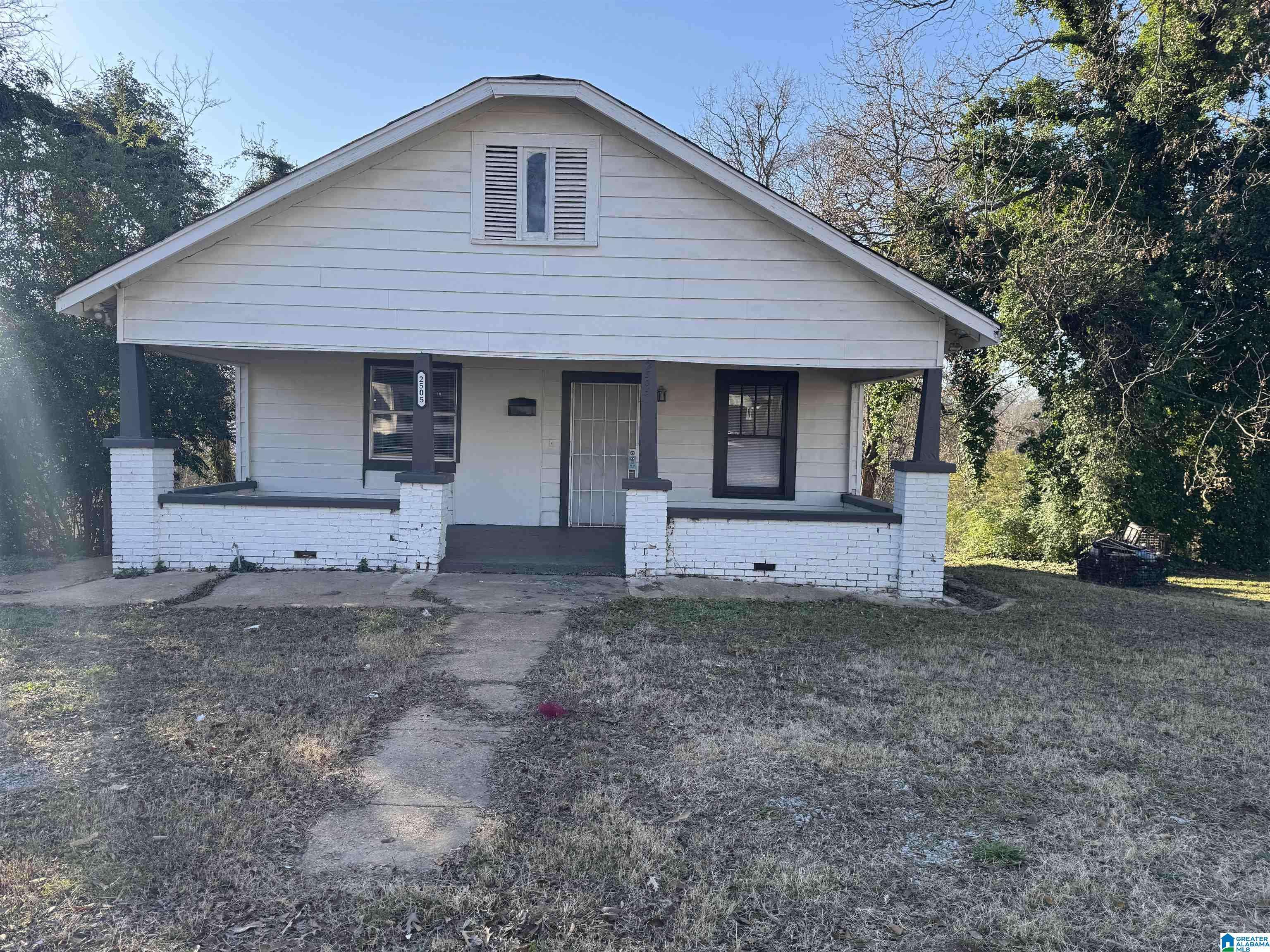 Birmingham, AL 35211,2505 BROOKHAVEN AVENUE SW