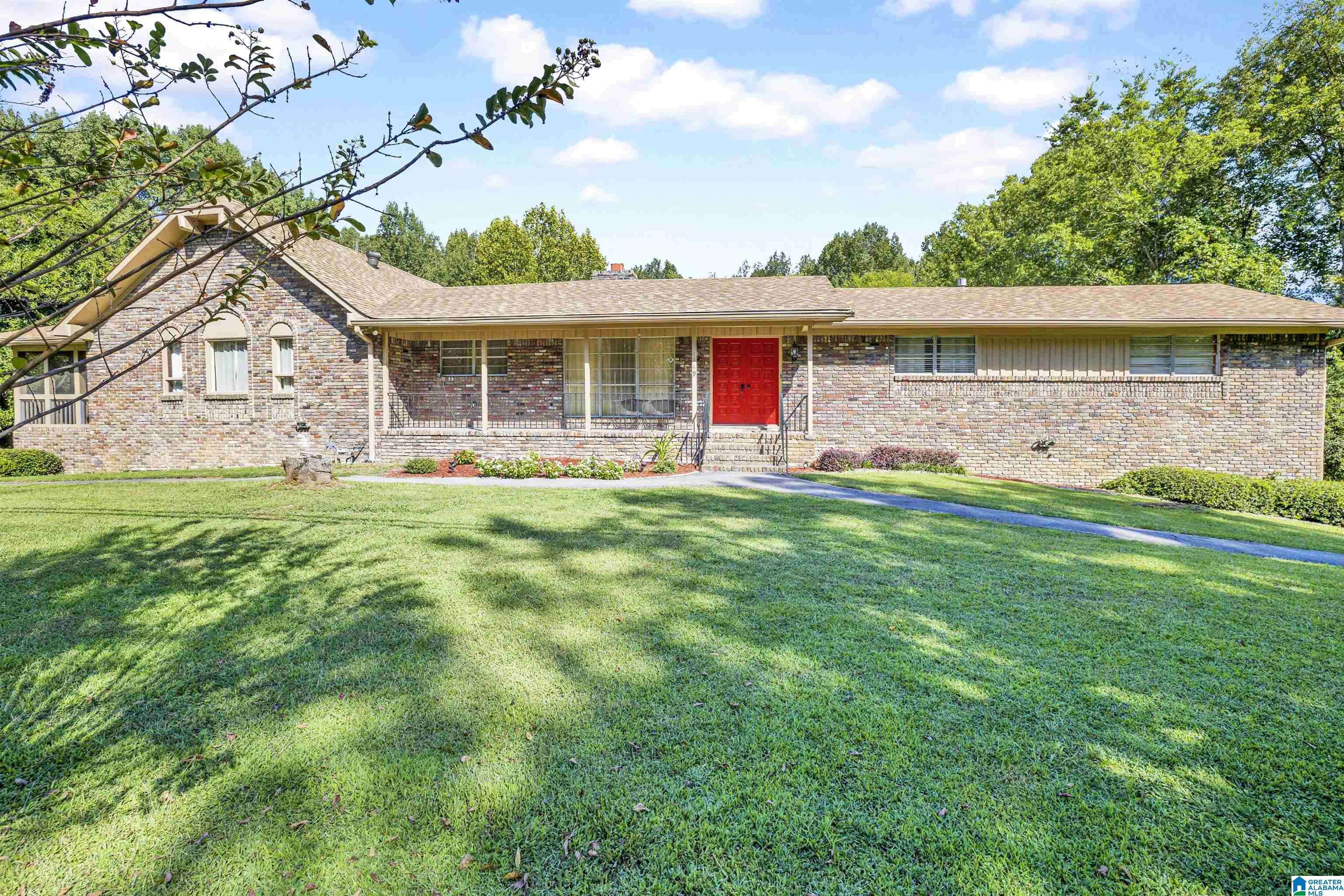 Pleasant Grove, AL 35127,1149 1ST AVENUE