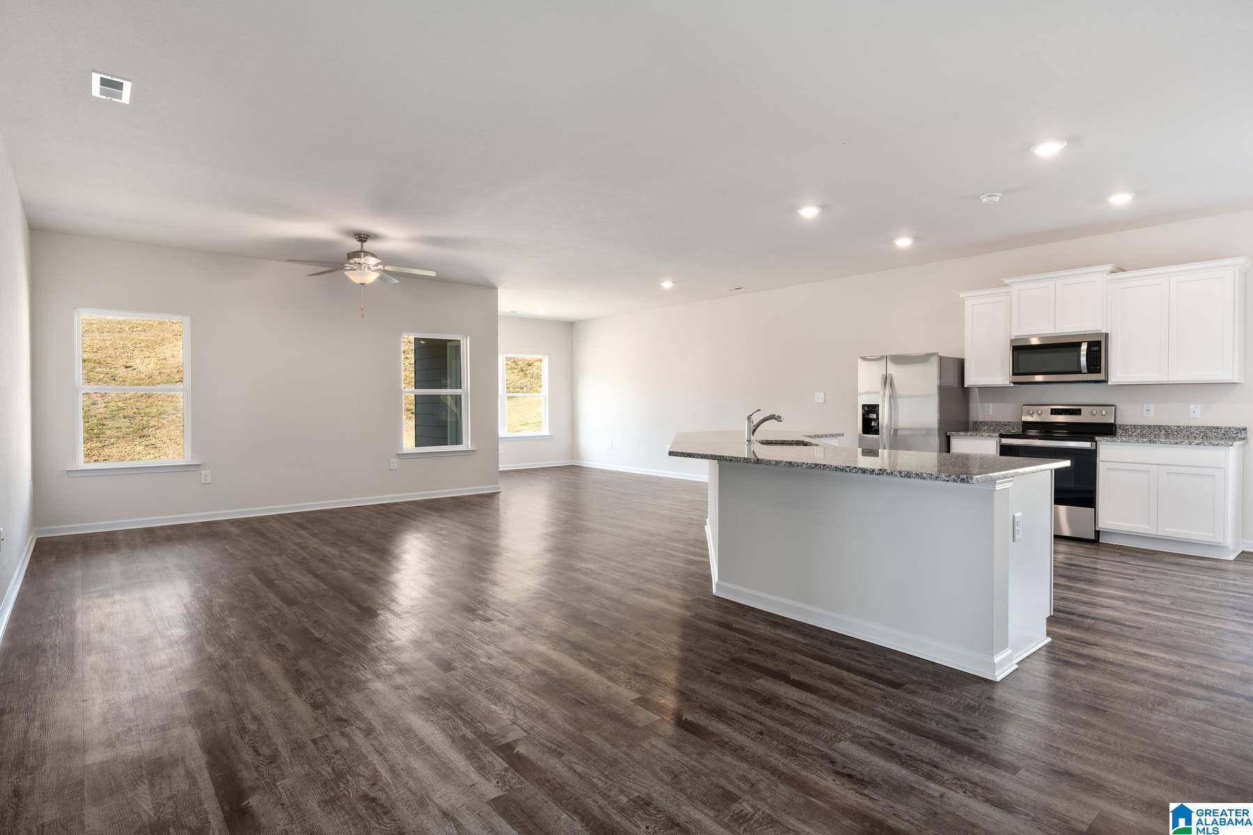 Pinson, AL 35126,4549 MORGAN DRIVE
