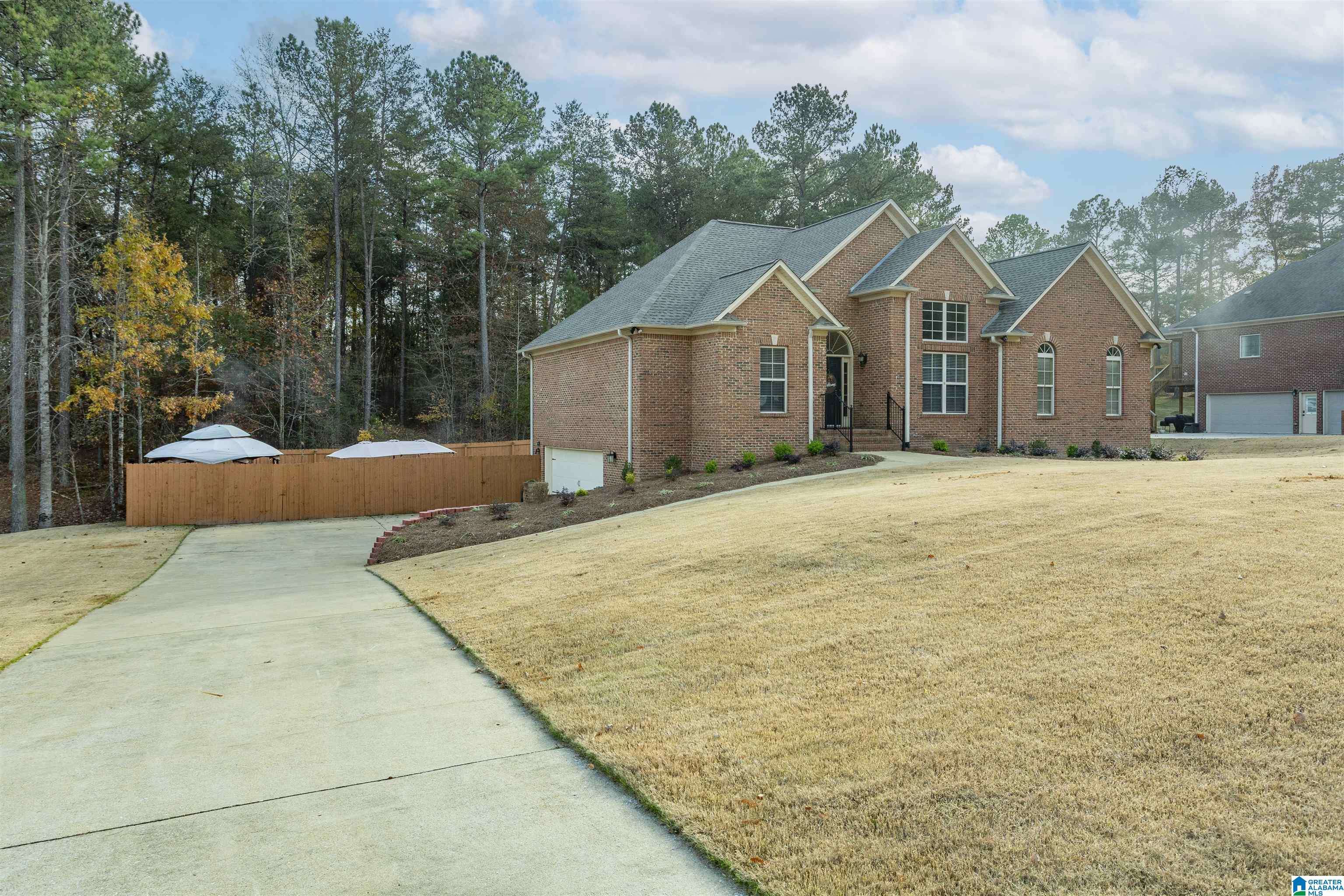 Calera, AL 35040,1084 LONG BRANCH PARKWAY