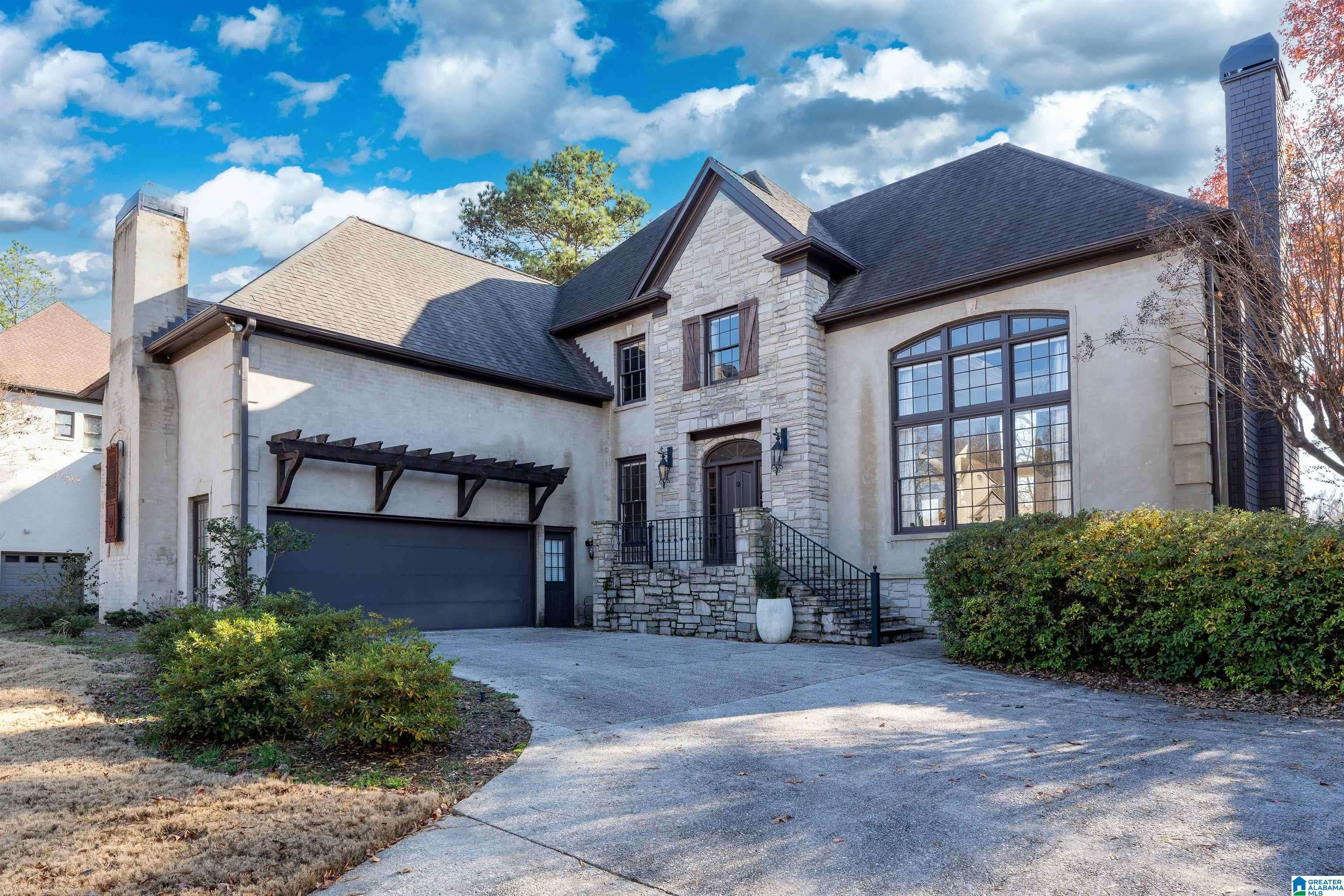 Hoover, AL 35242,5308 GREYSTONE WAY