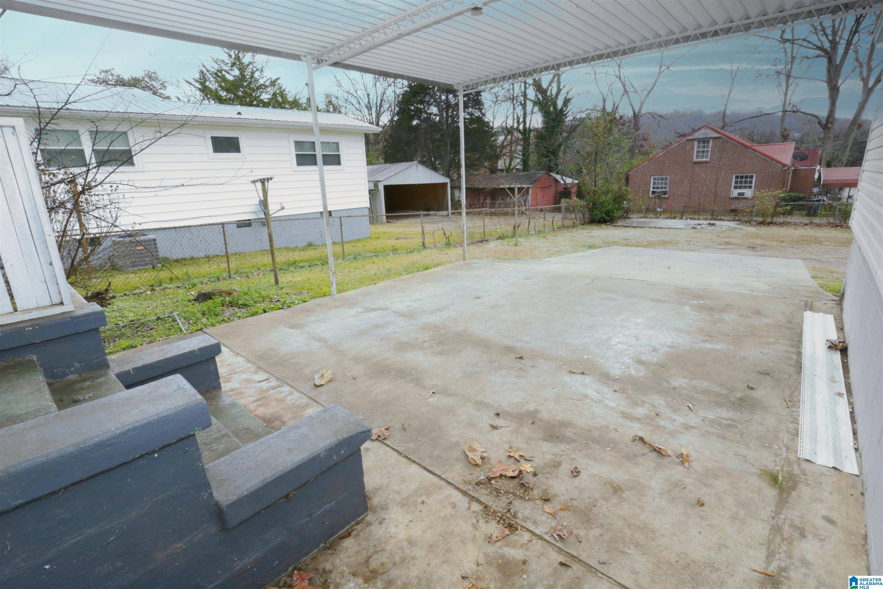 Anniston, AL 36207,1500 E 11TH STREET