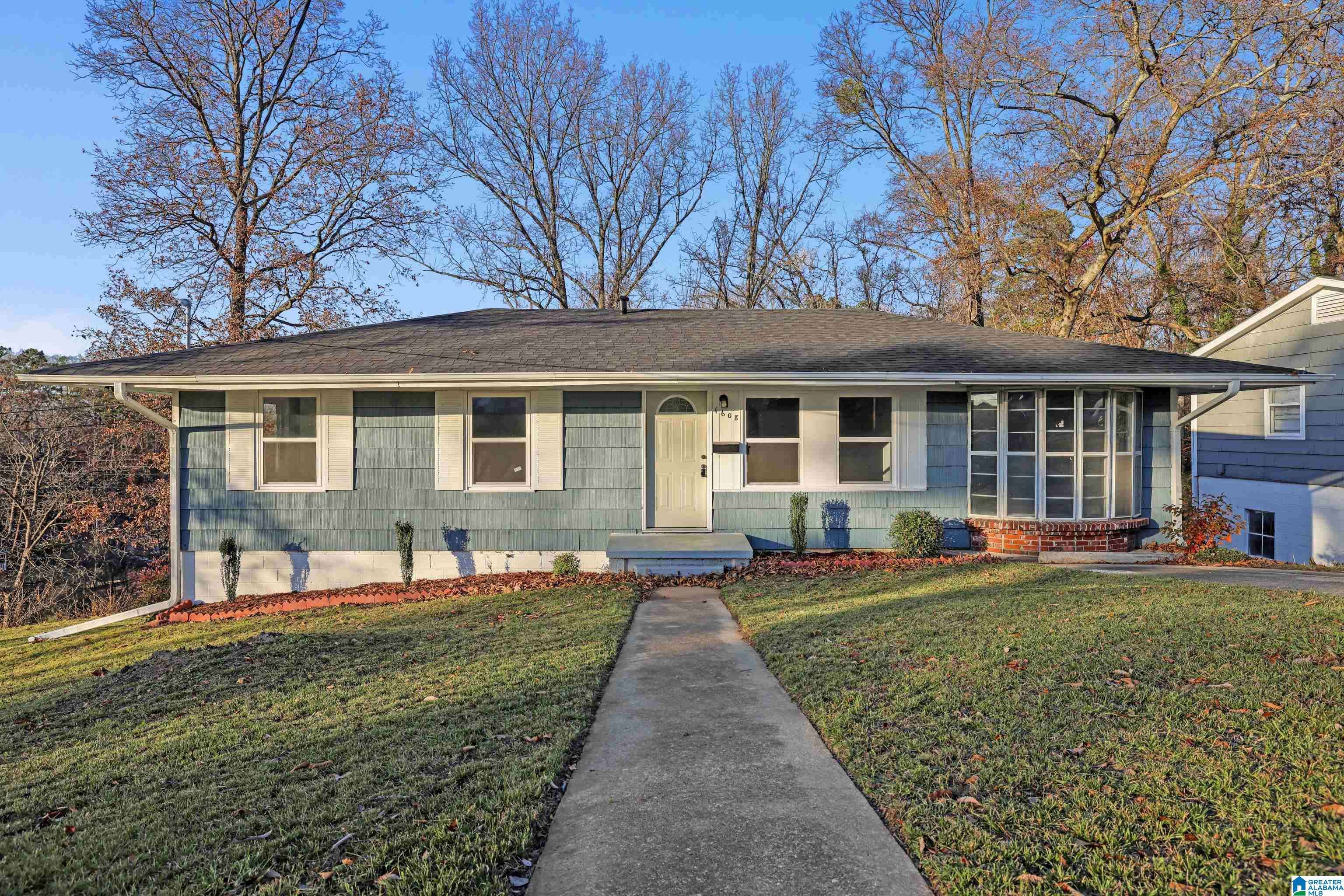 Tarrant, AL 35217,1608 HATCHET AVENUE