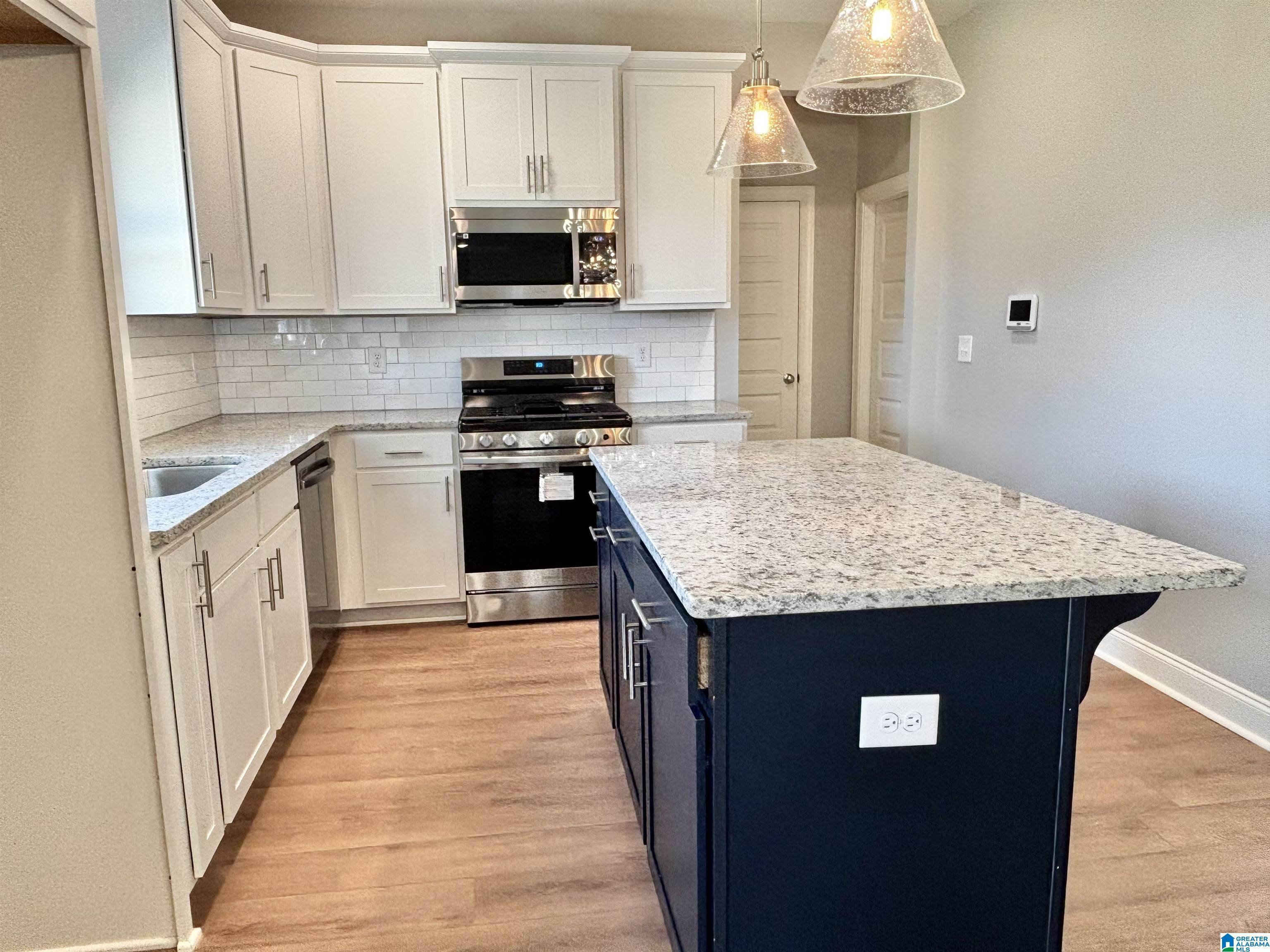 Pell City, AL 35128,500 AVONDALE LANE