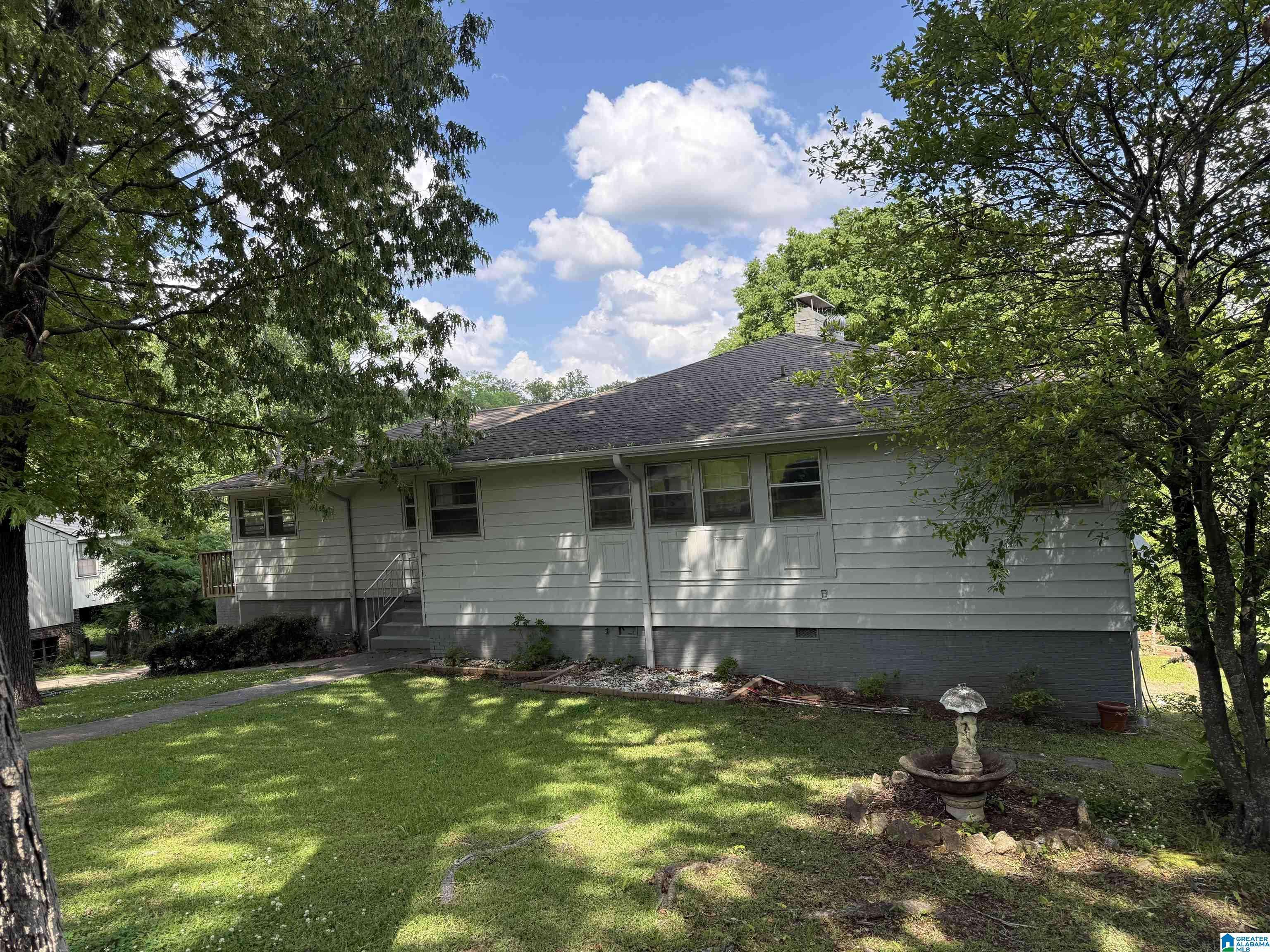Bessemer, AL 35020,107 HILLSIDE ROAD