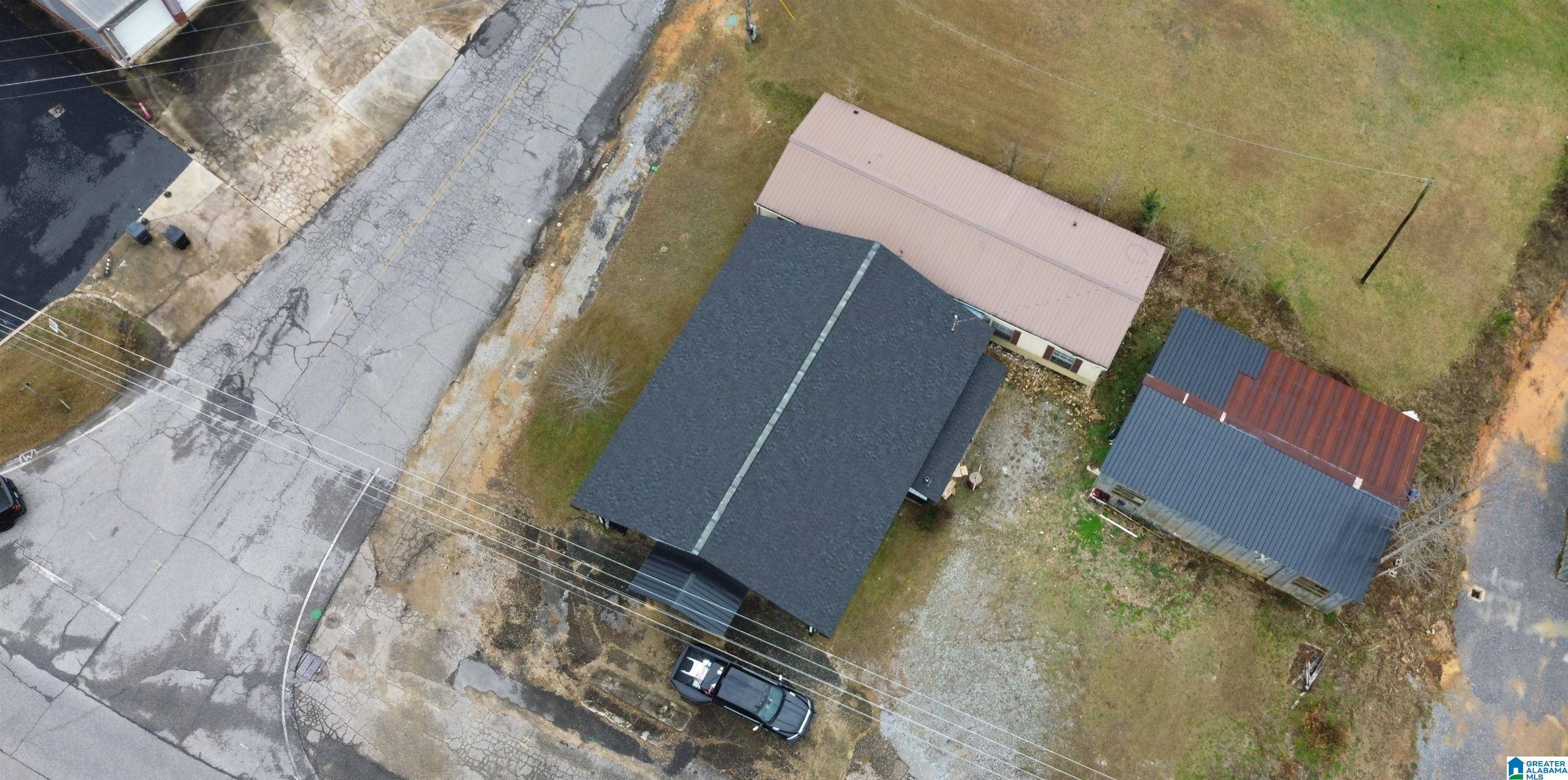 Clanton, AL 35045,887 LAKE MITCHELL ROAD
