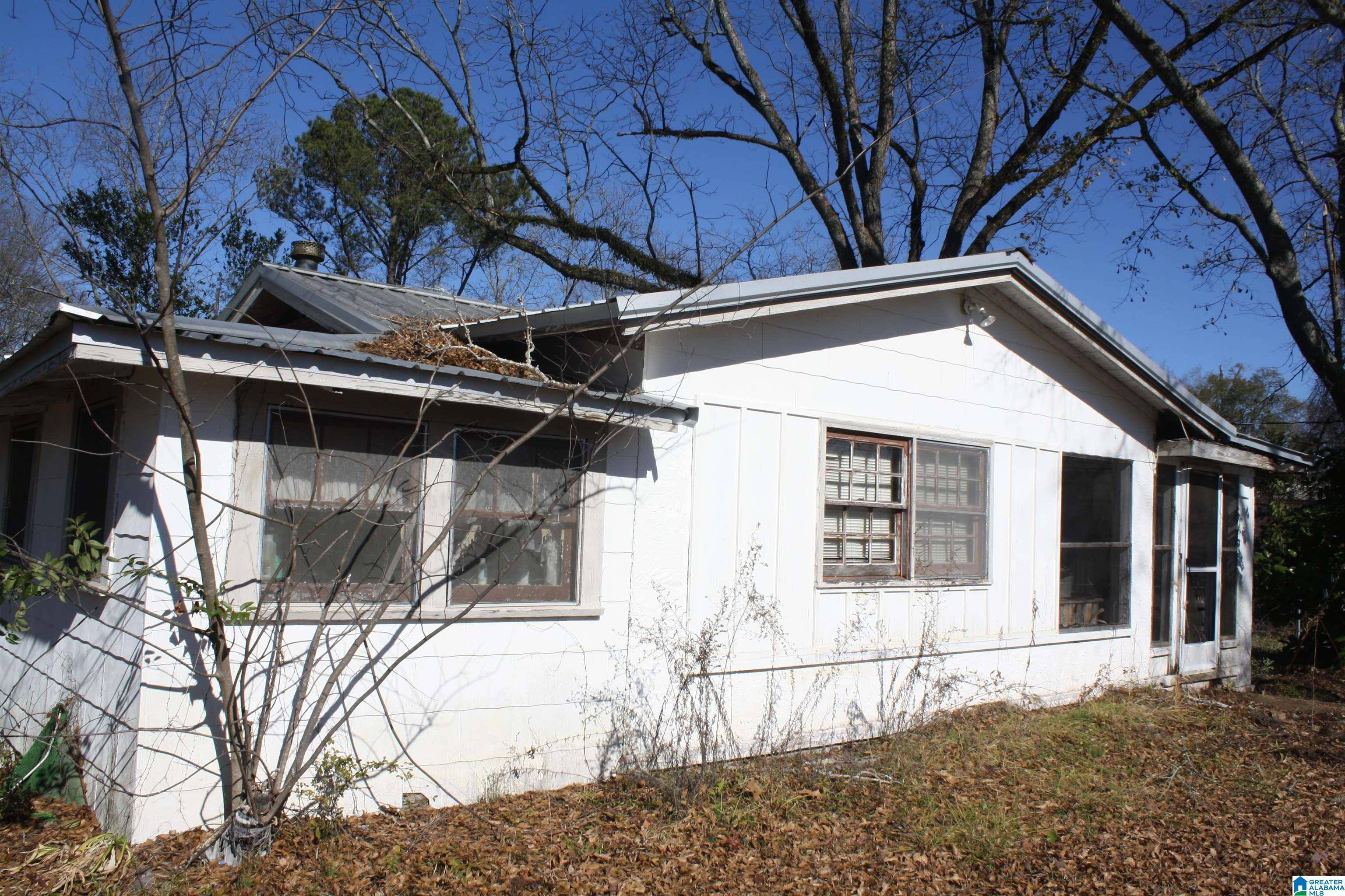 Thorsby, AL 35171,86 MARY STREET