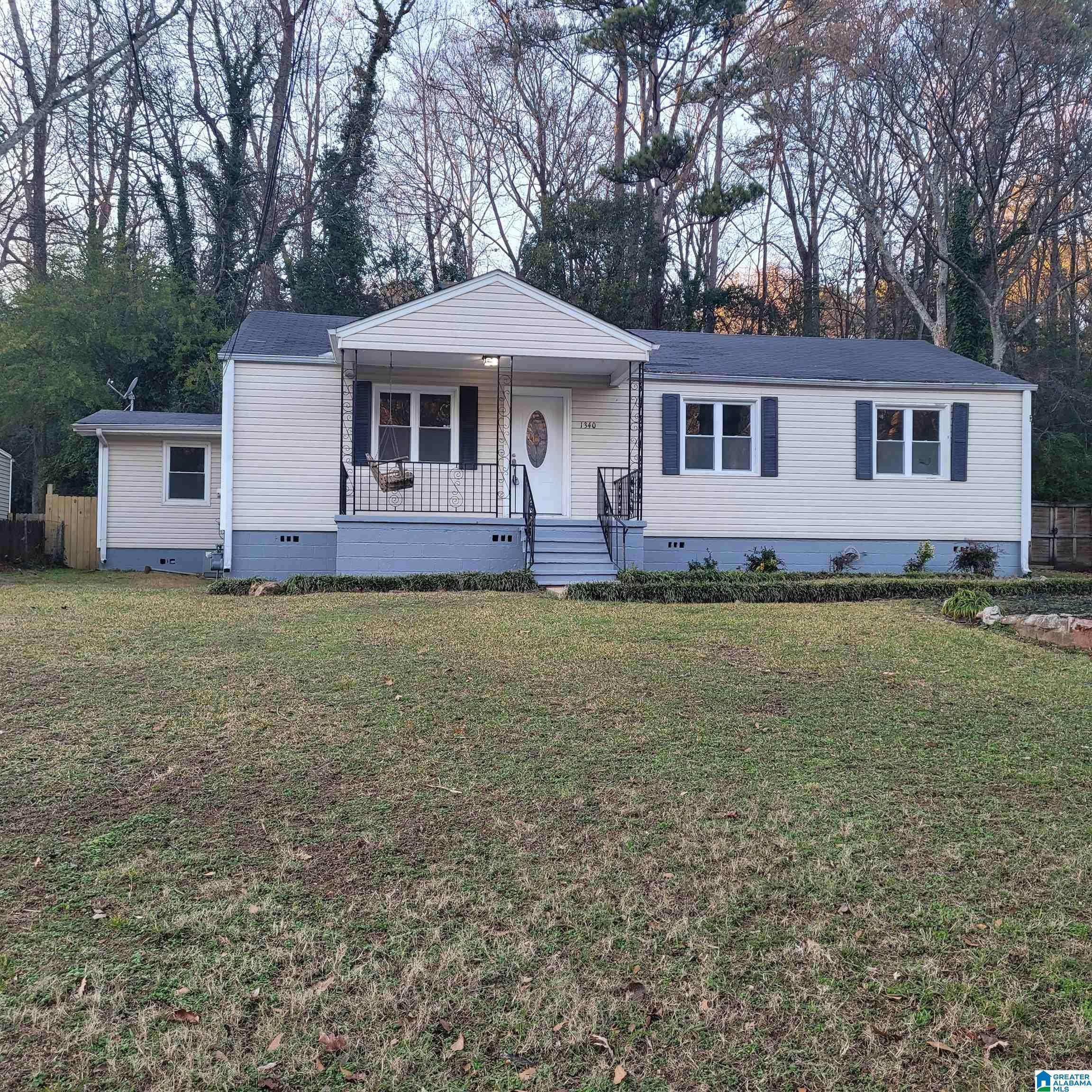 Birmingham, AL 35213,1340 CRESTHILL ROAD