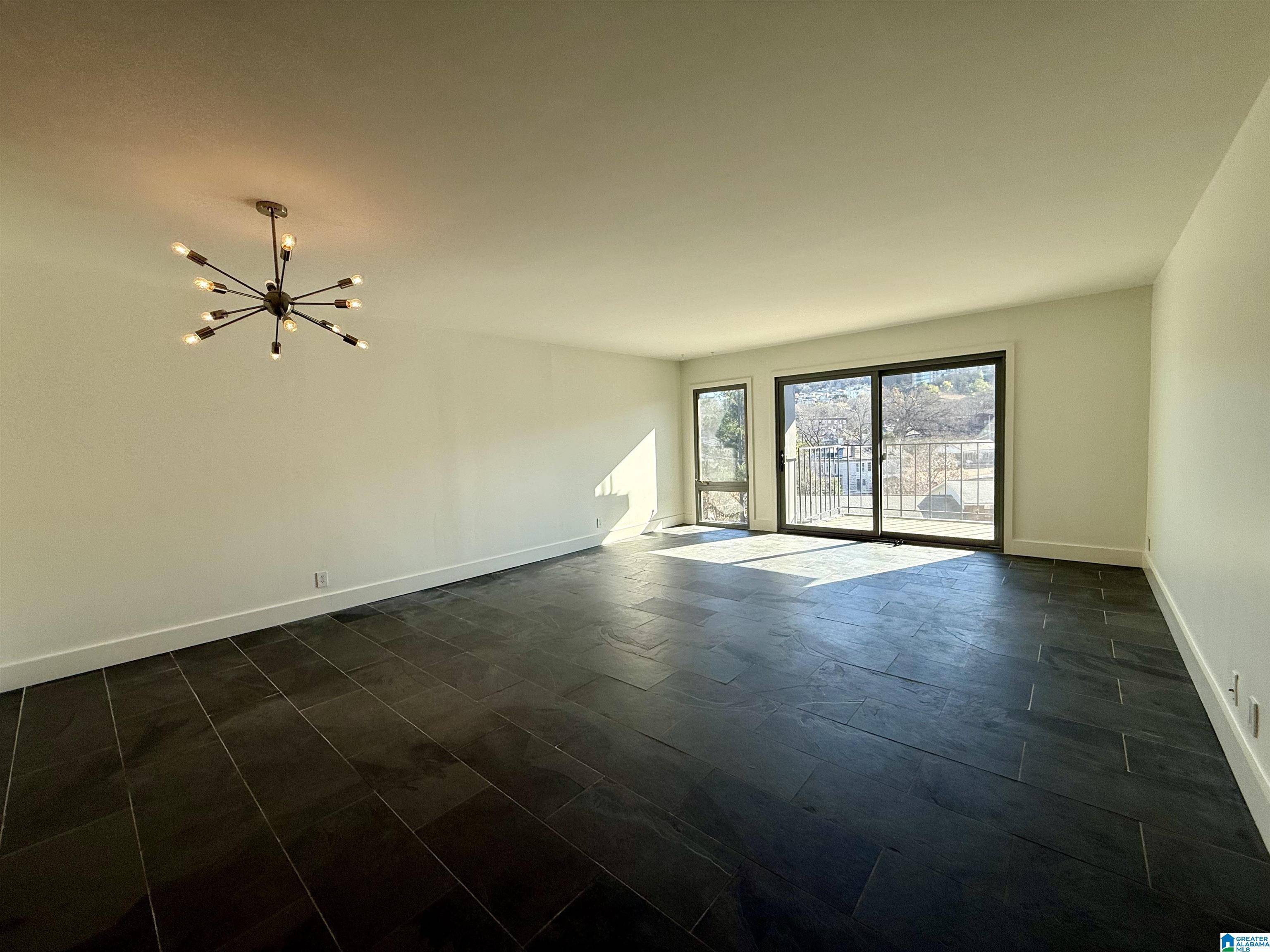 Birmingham, AL 35205,2717 HIGHLAND AVENUE S #505