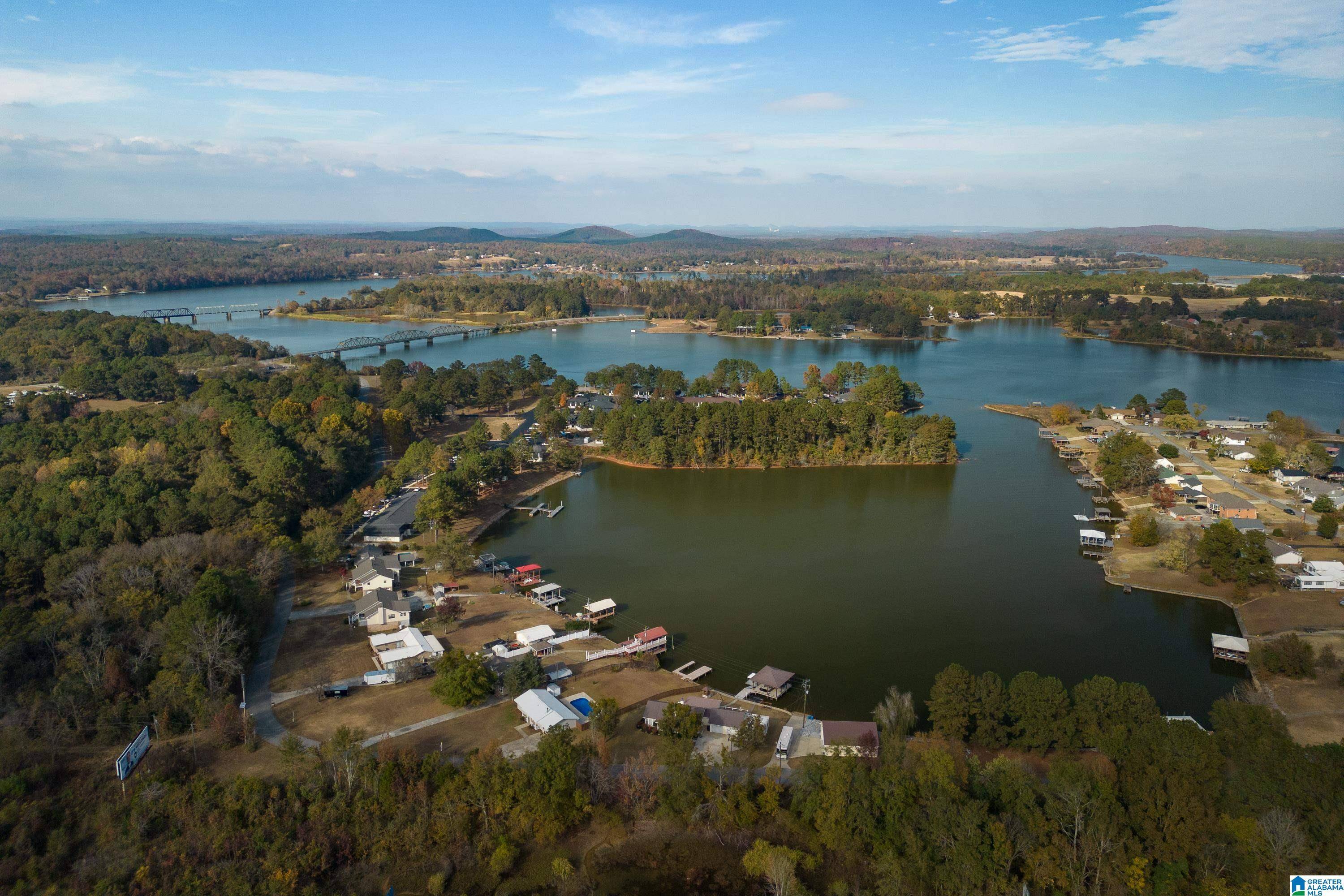 Riverside, AL 35135,283 COVES POINT DRIVE