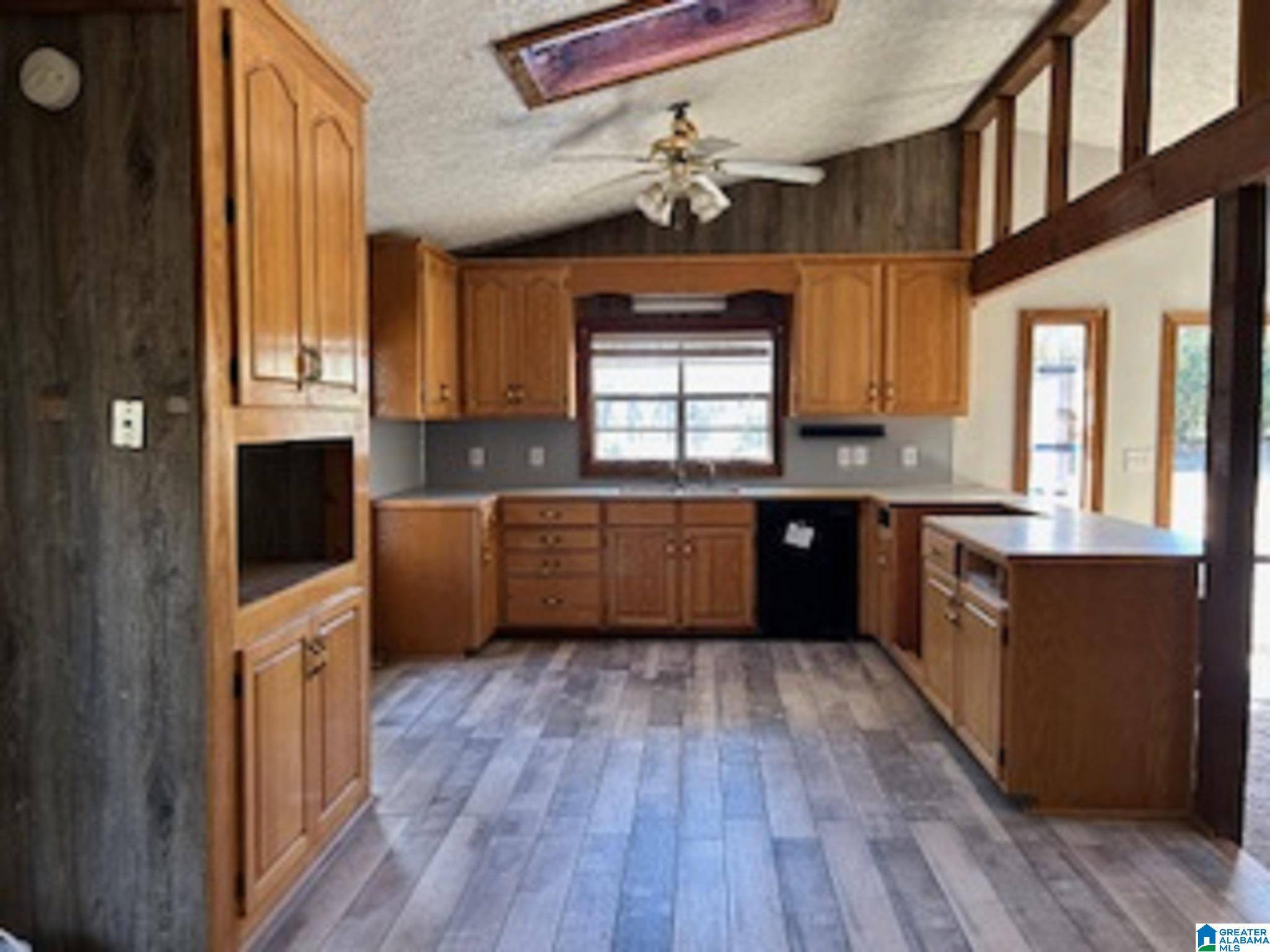 Titus, AL 36080,243 LAUREL CREEK DRIVE