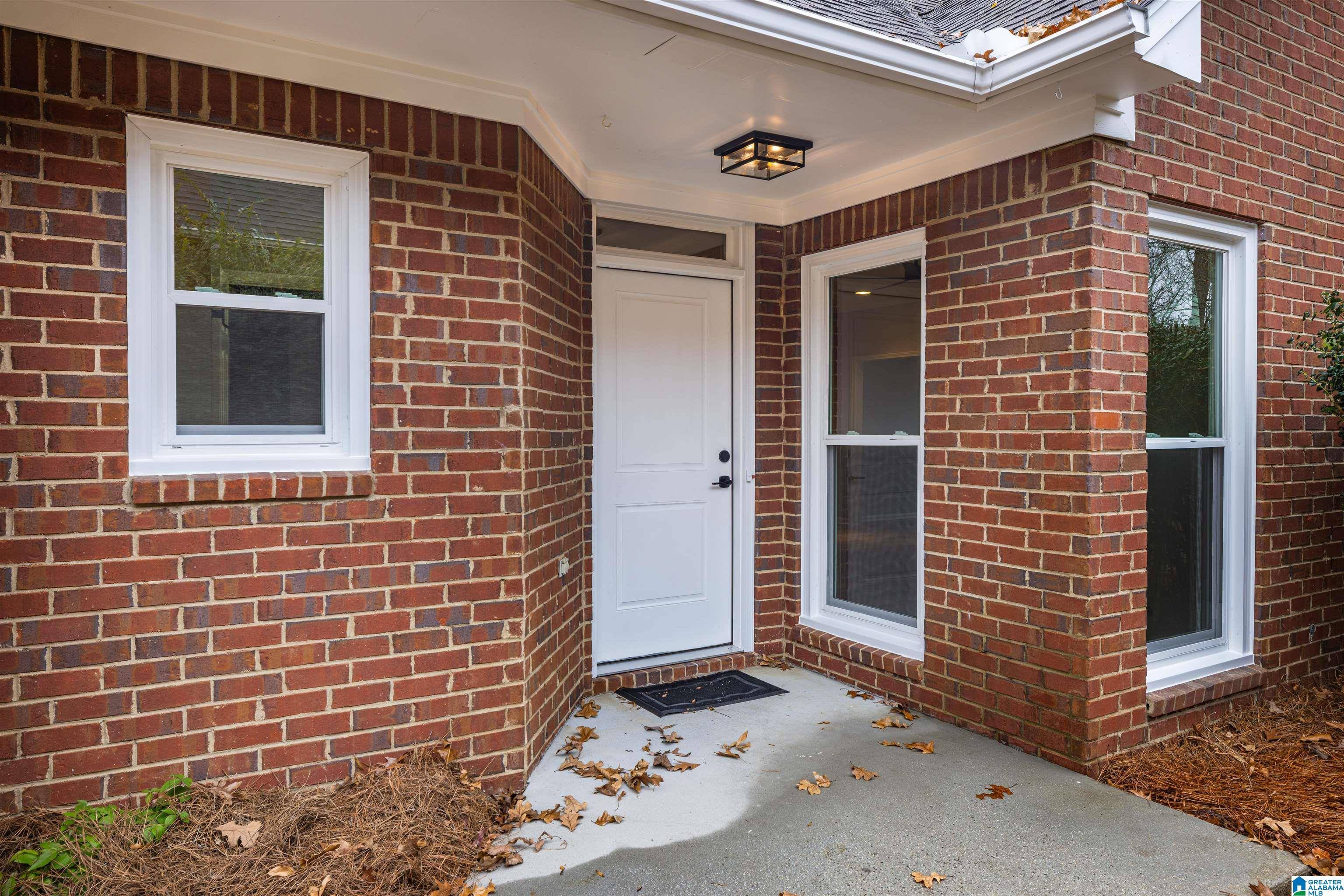 Hoover, AL 35242,825 GREYSTONE HIGHLANDS DRIVE
