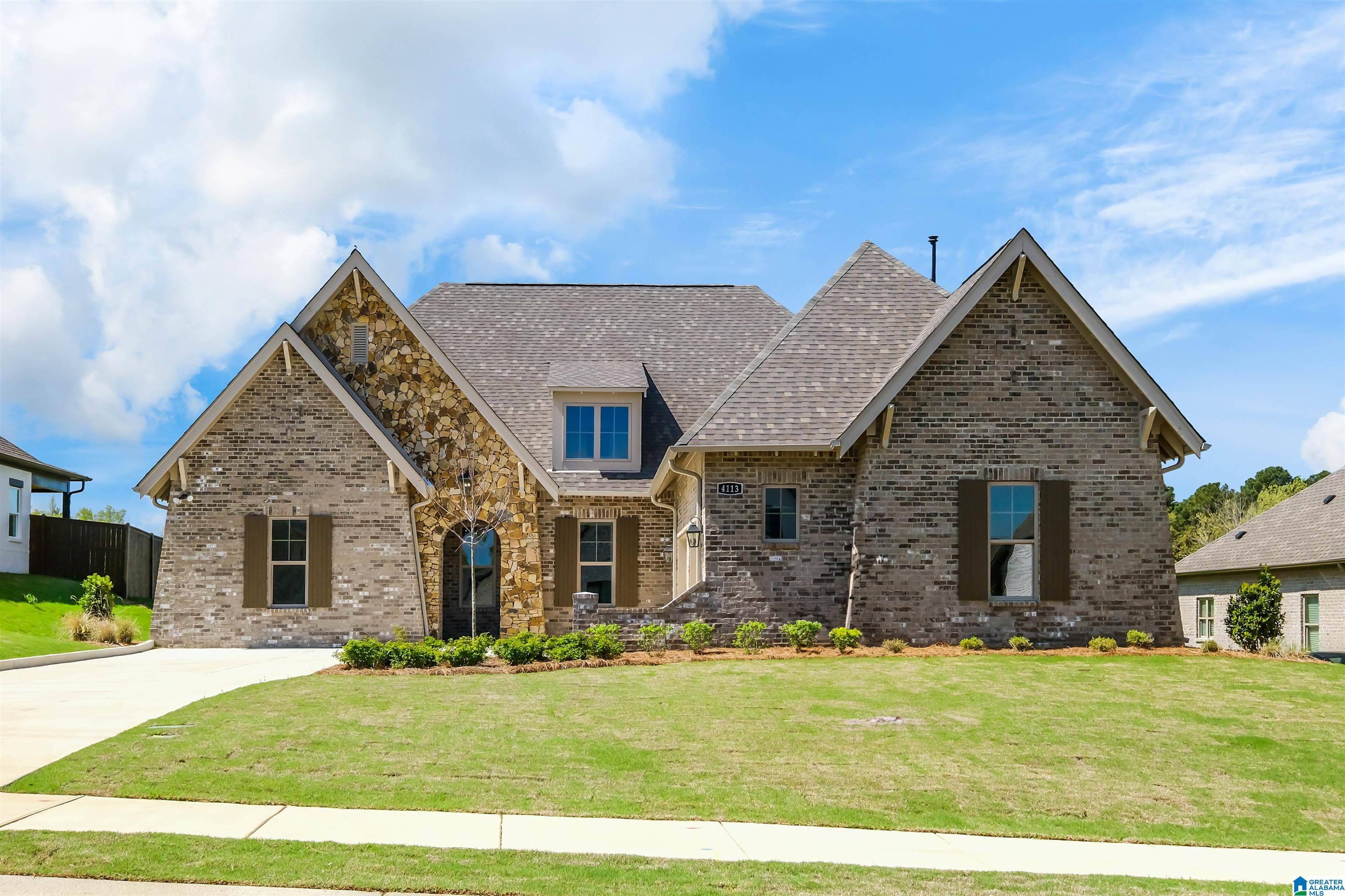 Hoover, AL 35244,4113 BLACKRIDGE CREST