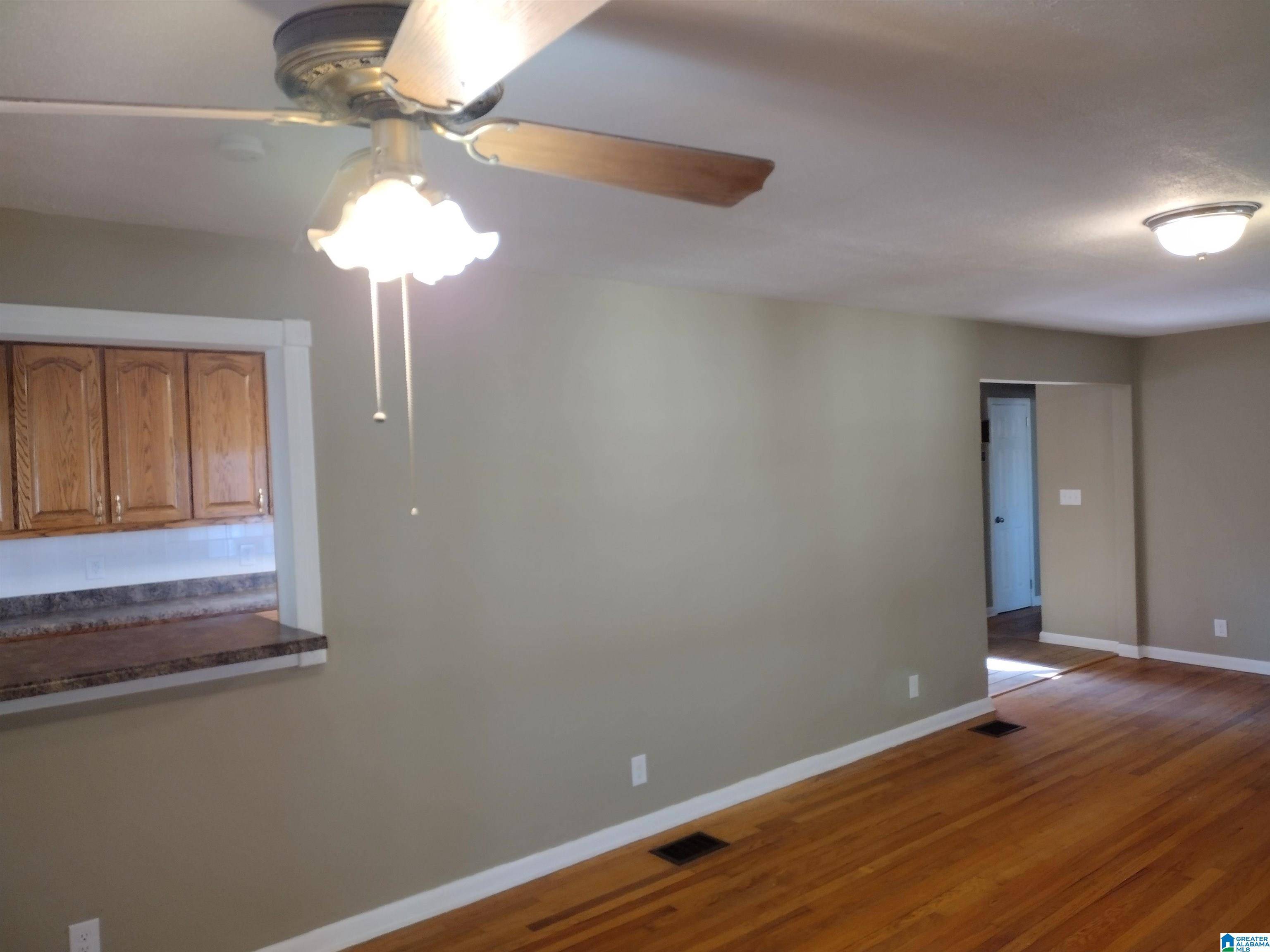Anniston, AL 36203,5733 GLADE CIRCLE