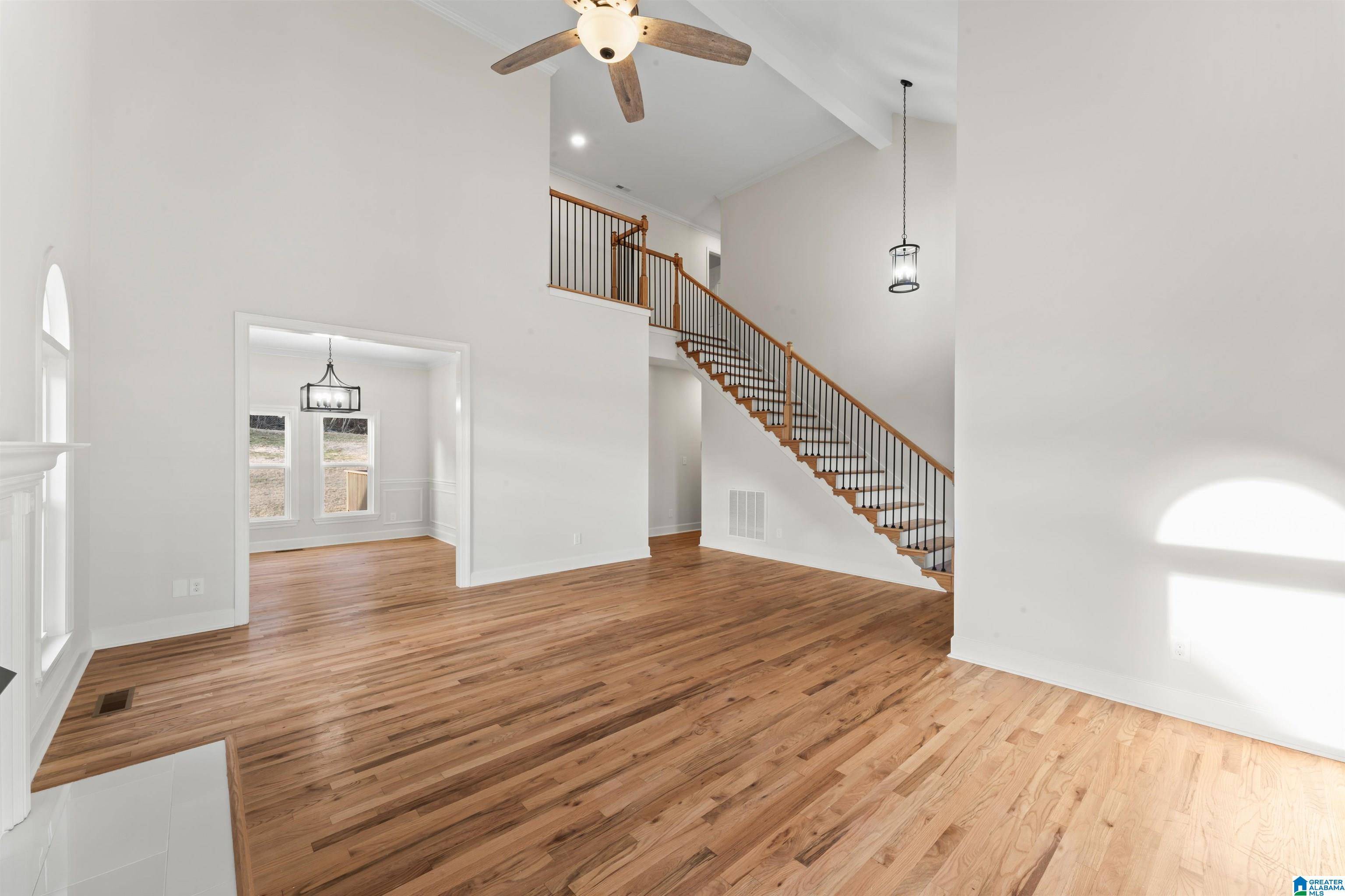 Trussville, AL 35173,816 VANESSA DRIVE