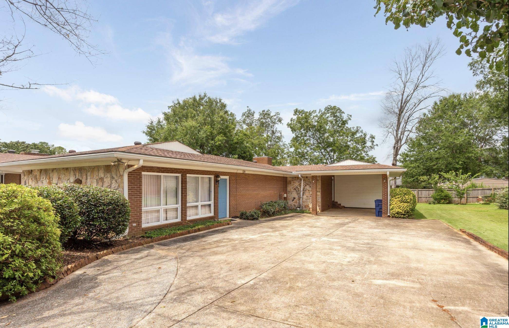 Talladega, AL 35160,1019 CLOVERDALE CIRCLE