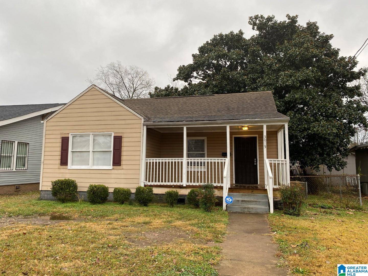 Birmingham, AL 35218,3015 AVENUE H