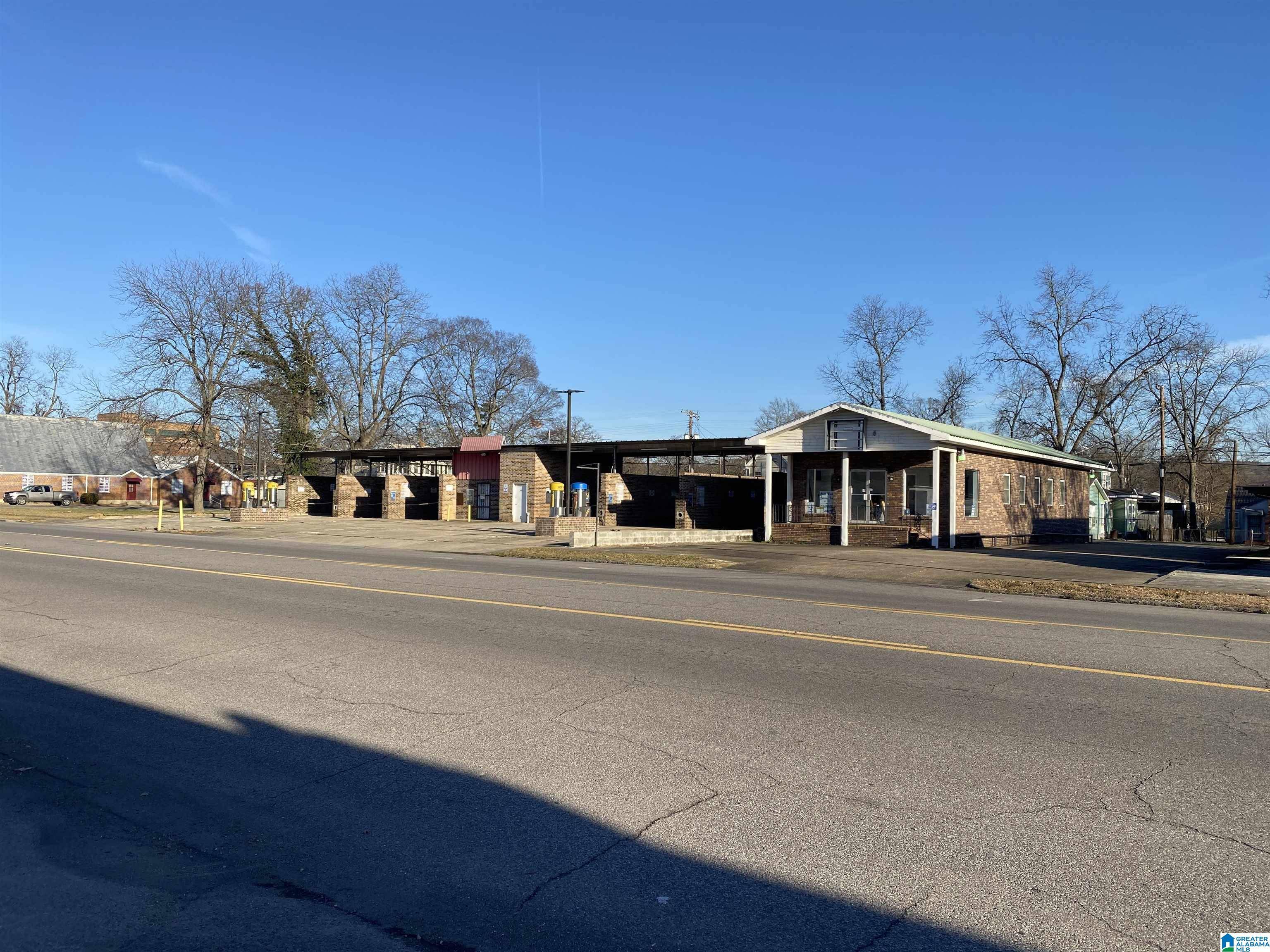 Bessemer, AL 35020,1523 4TH AVENUE N