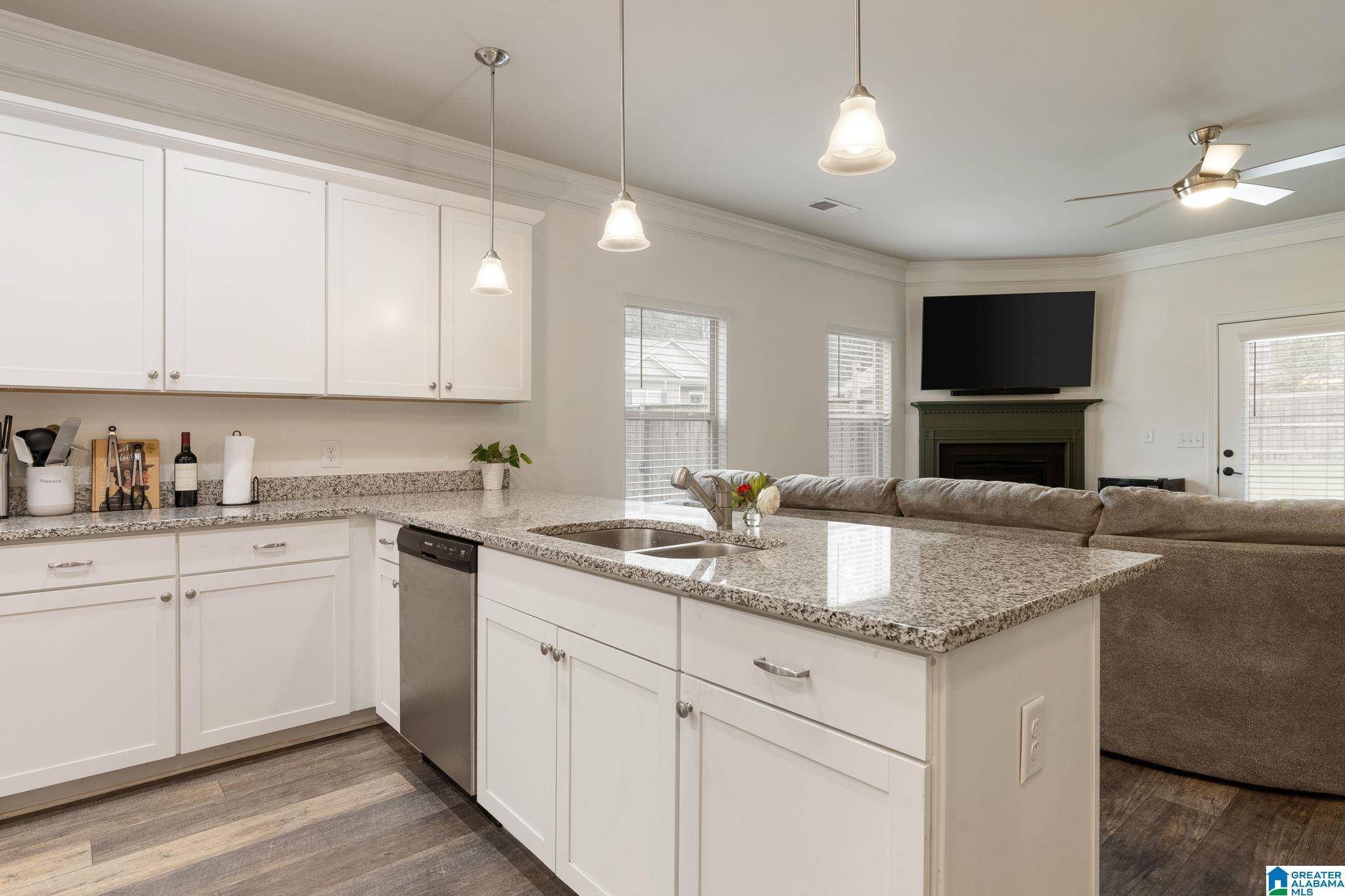 Leeds, AL 35094,8613 CLARKE LANE