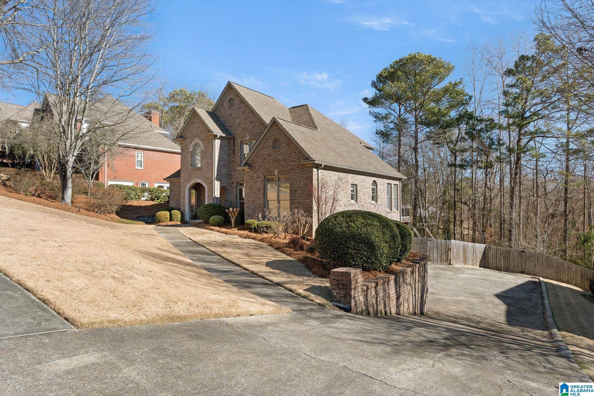 Hoover, AL 35244,5149 TRACE CROSSINGS DRIVE