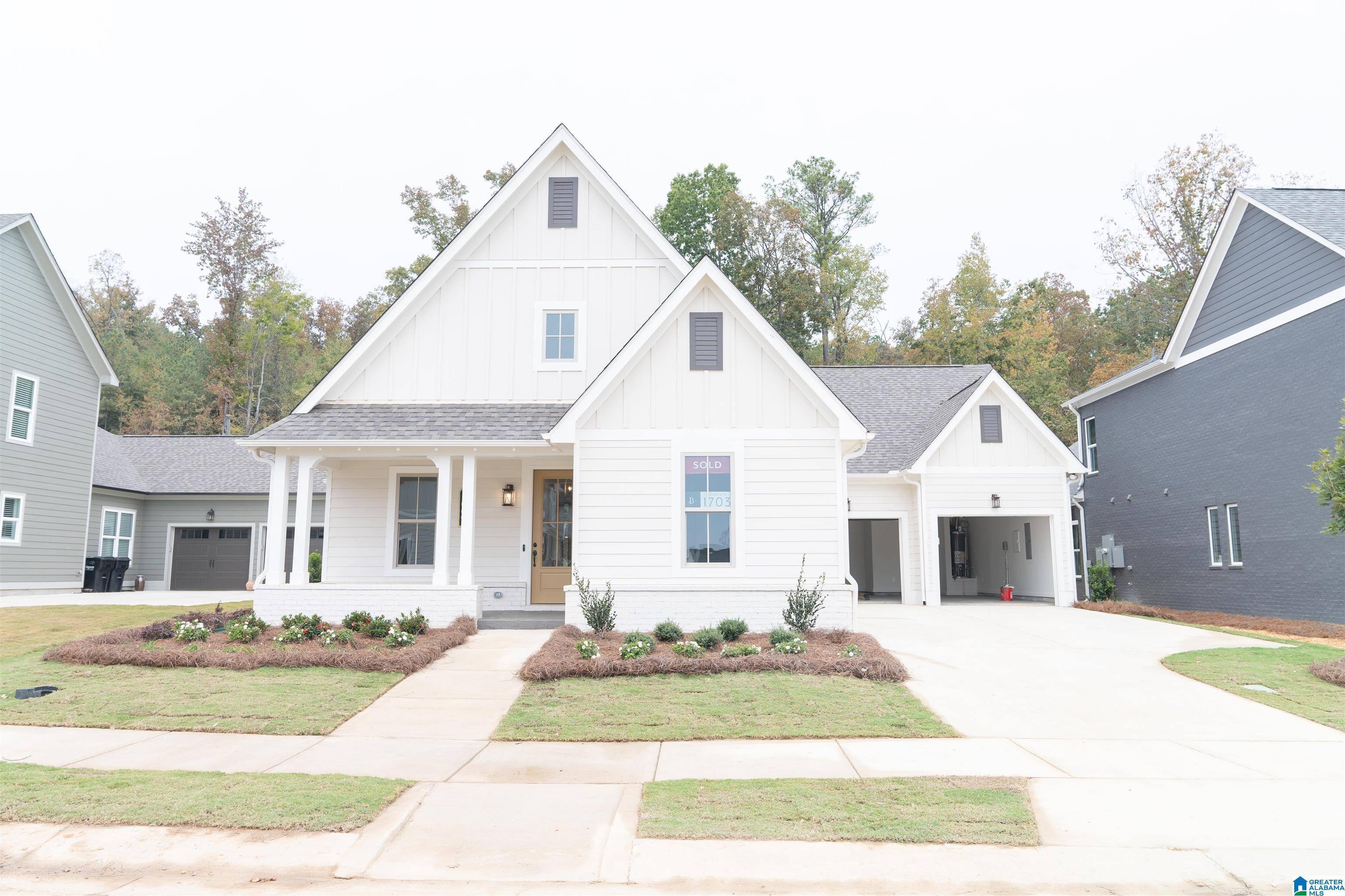 Hoover, AL 35244,1733 GABLE WAY