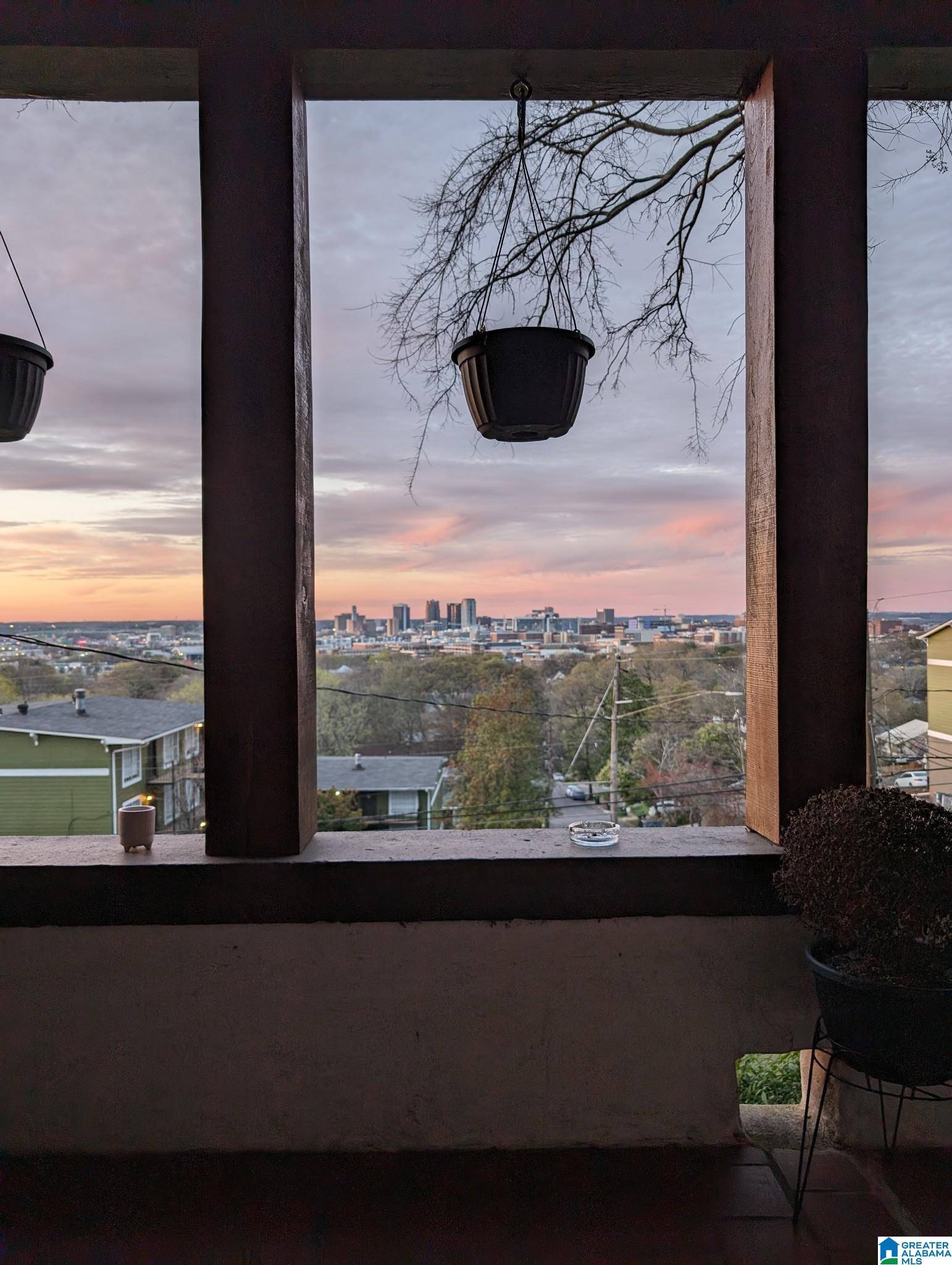 Birmingham, AL 35205,1173 18TH AVENUE