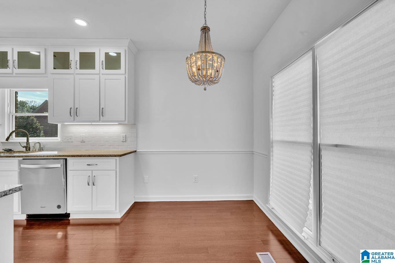 Birmingham, AL 35242,125 MEADOW CROFT CIRCLE