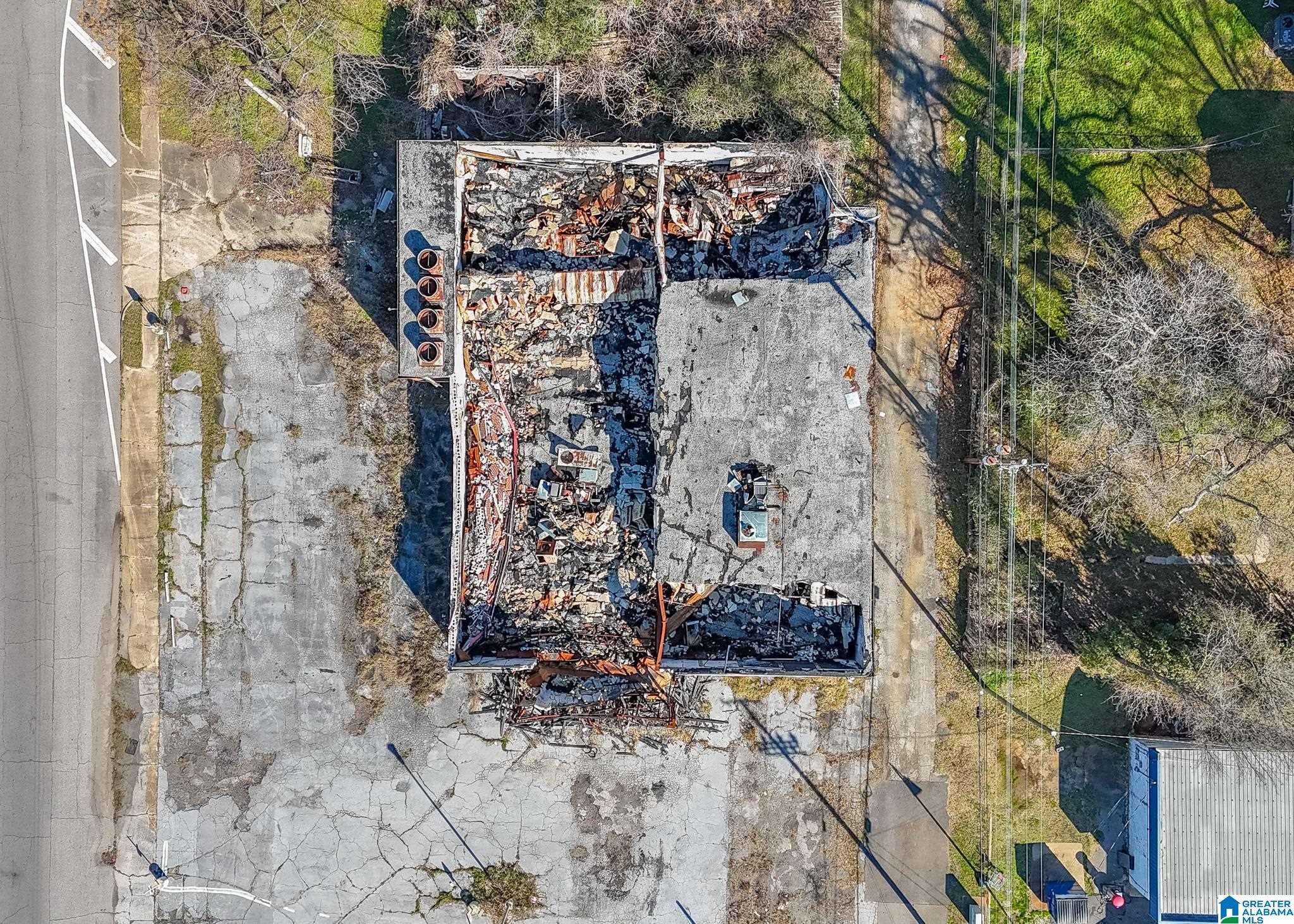 Bessemer, AL 35020,1901 CAROLINA AVENUE