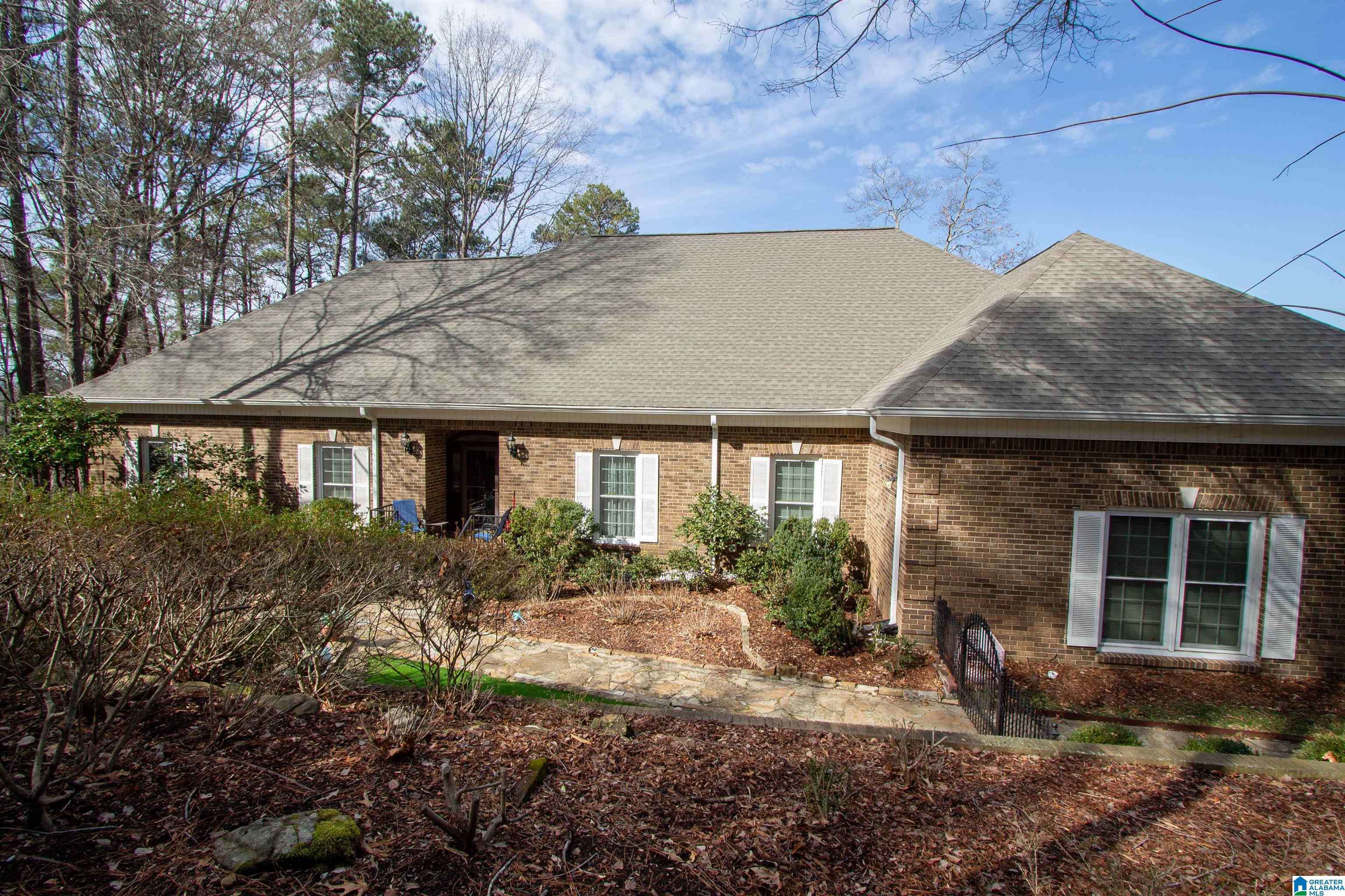 Birmingham, AL 35244,820 HEATHERWOOD TRAIL