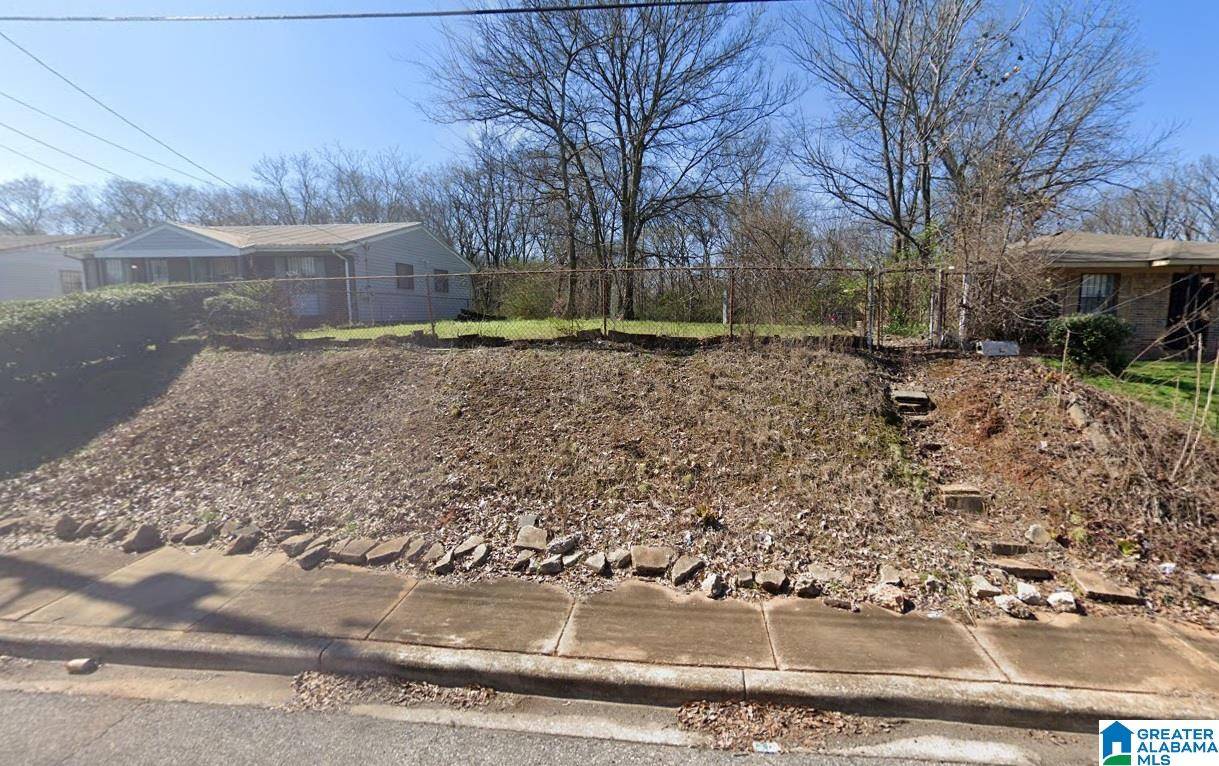 Birmingham, AL 35234,1718 32ND STREET N #16