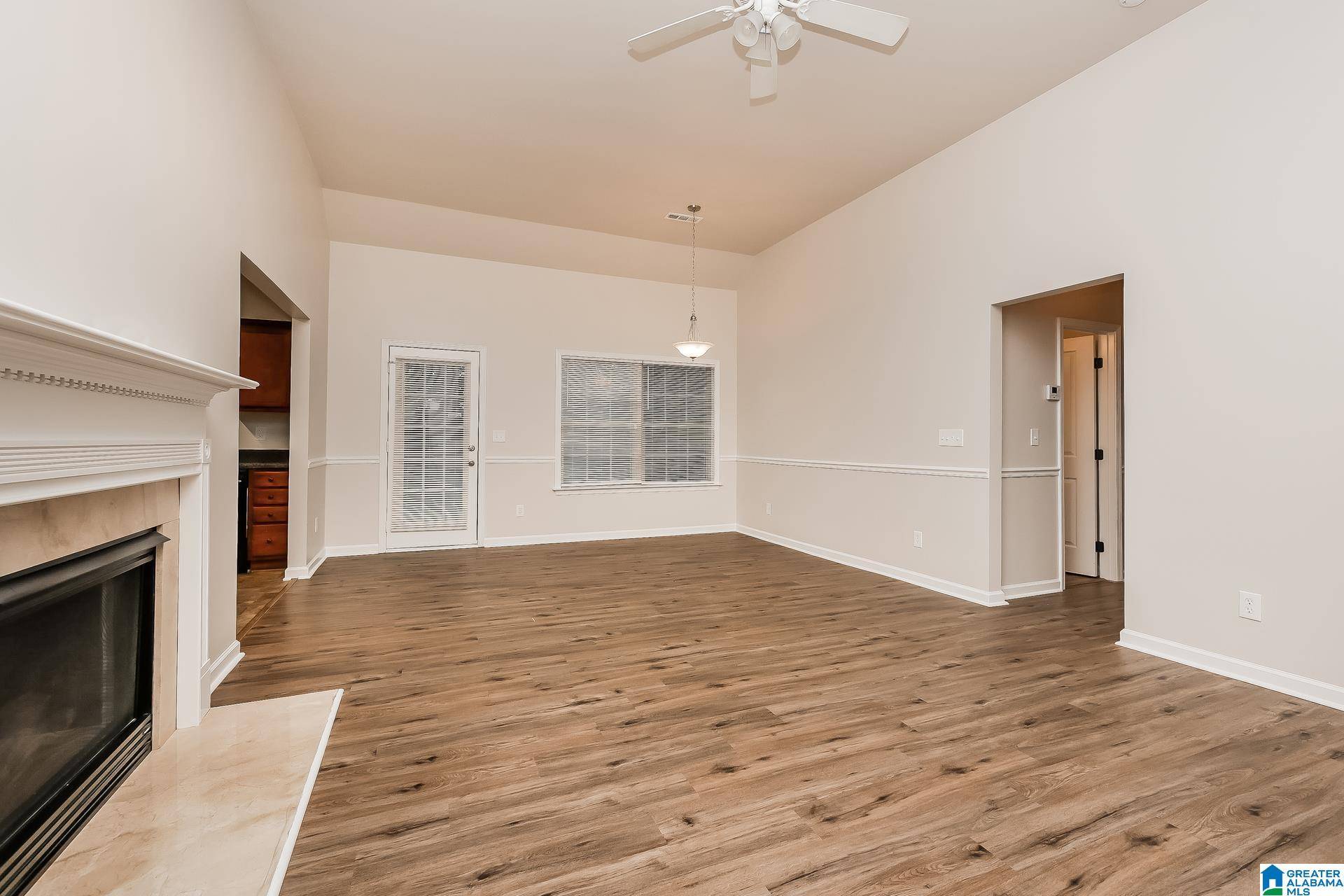 Calera, AL 35040,879 MERIWEATHER DRIVE