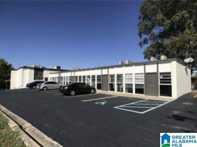Birmingham, AL 35215,9433 PARKWAY EAST E