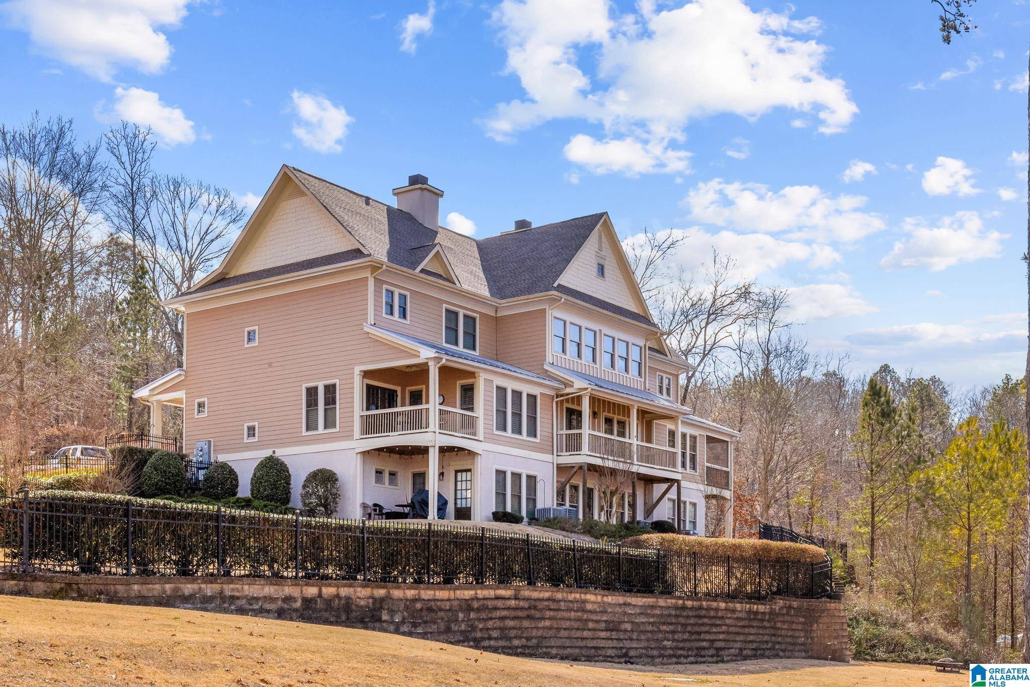 Talladega, AL 35160,15 HARBOR POINTE DRIVE