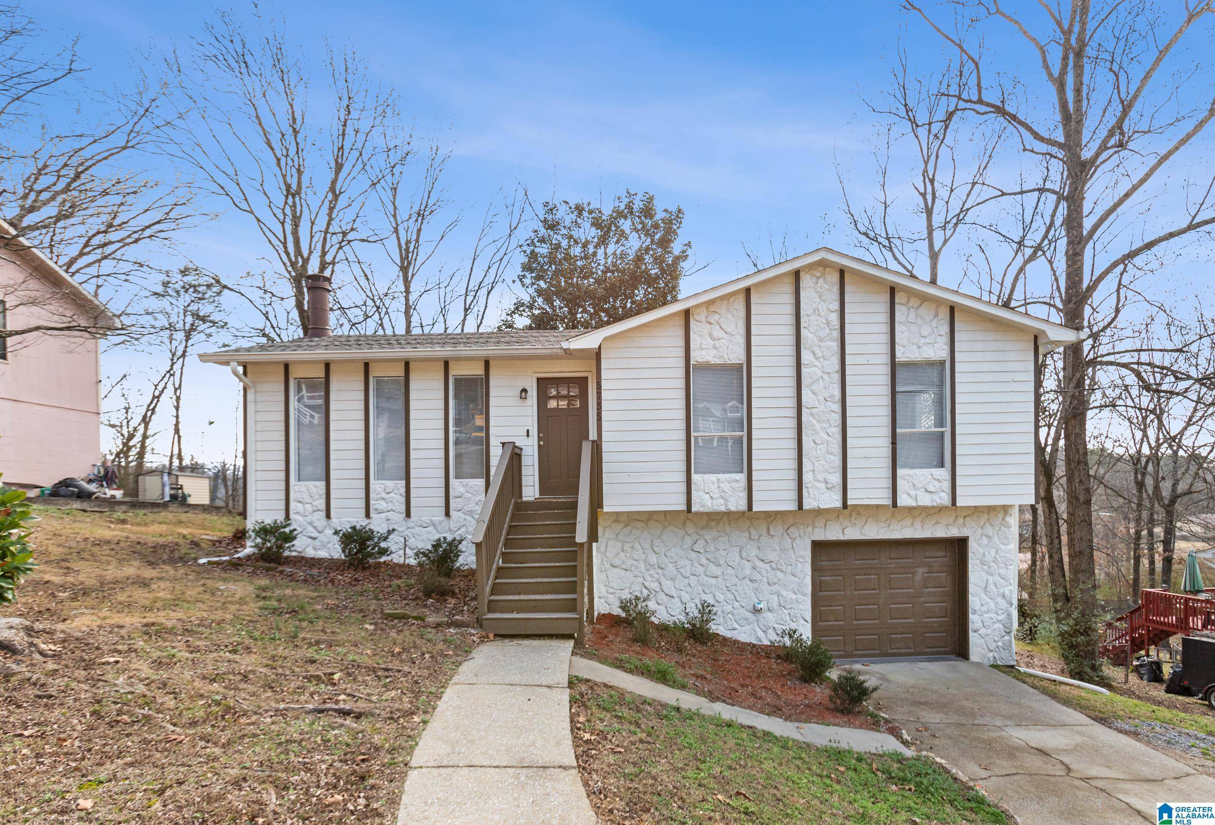 Pinson, AL 35126,5755 CHERYL DRIVE