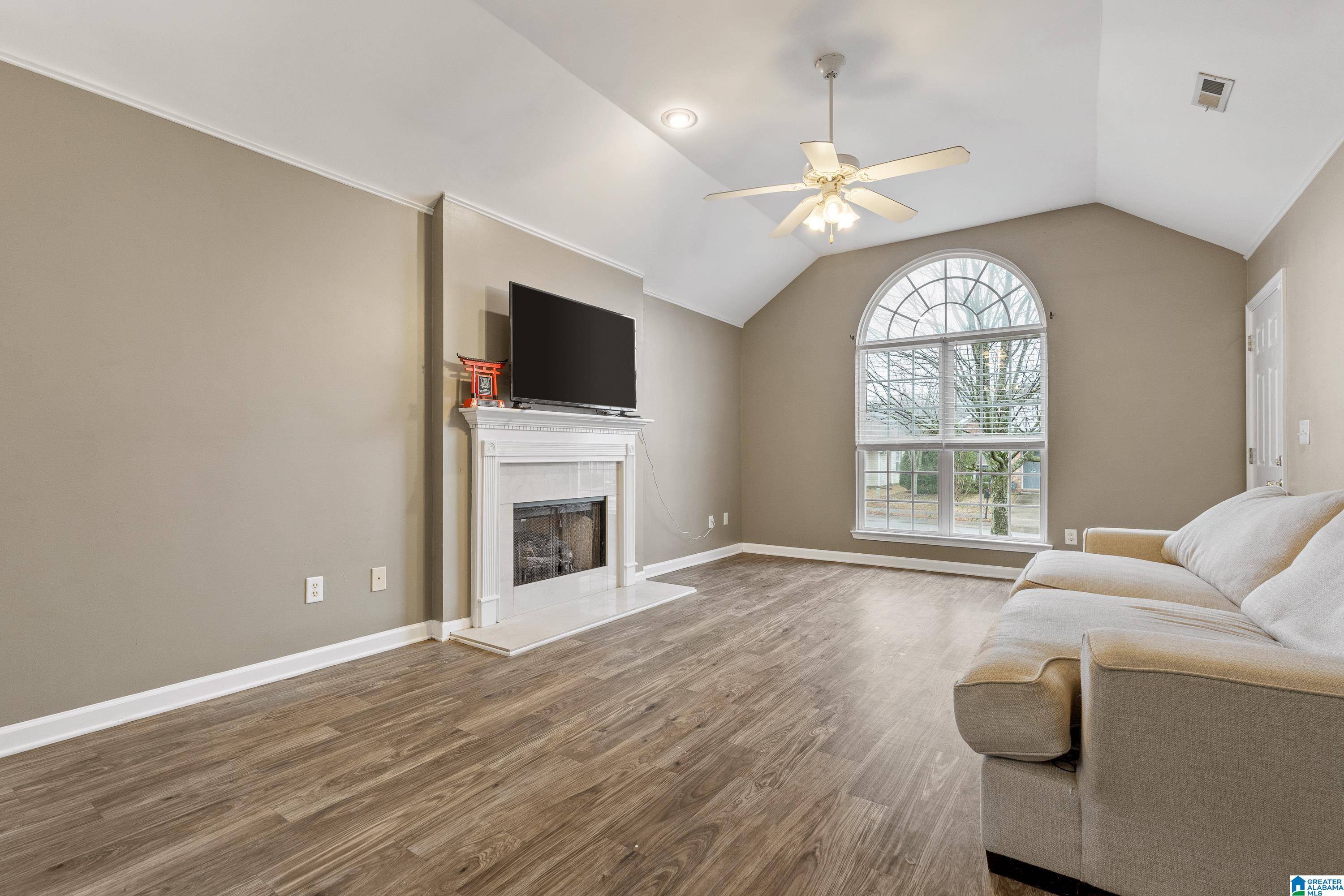 Calera, AL 35040,2013 VILLAGE LANE