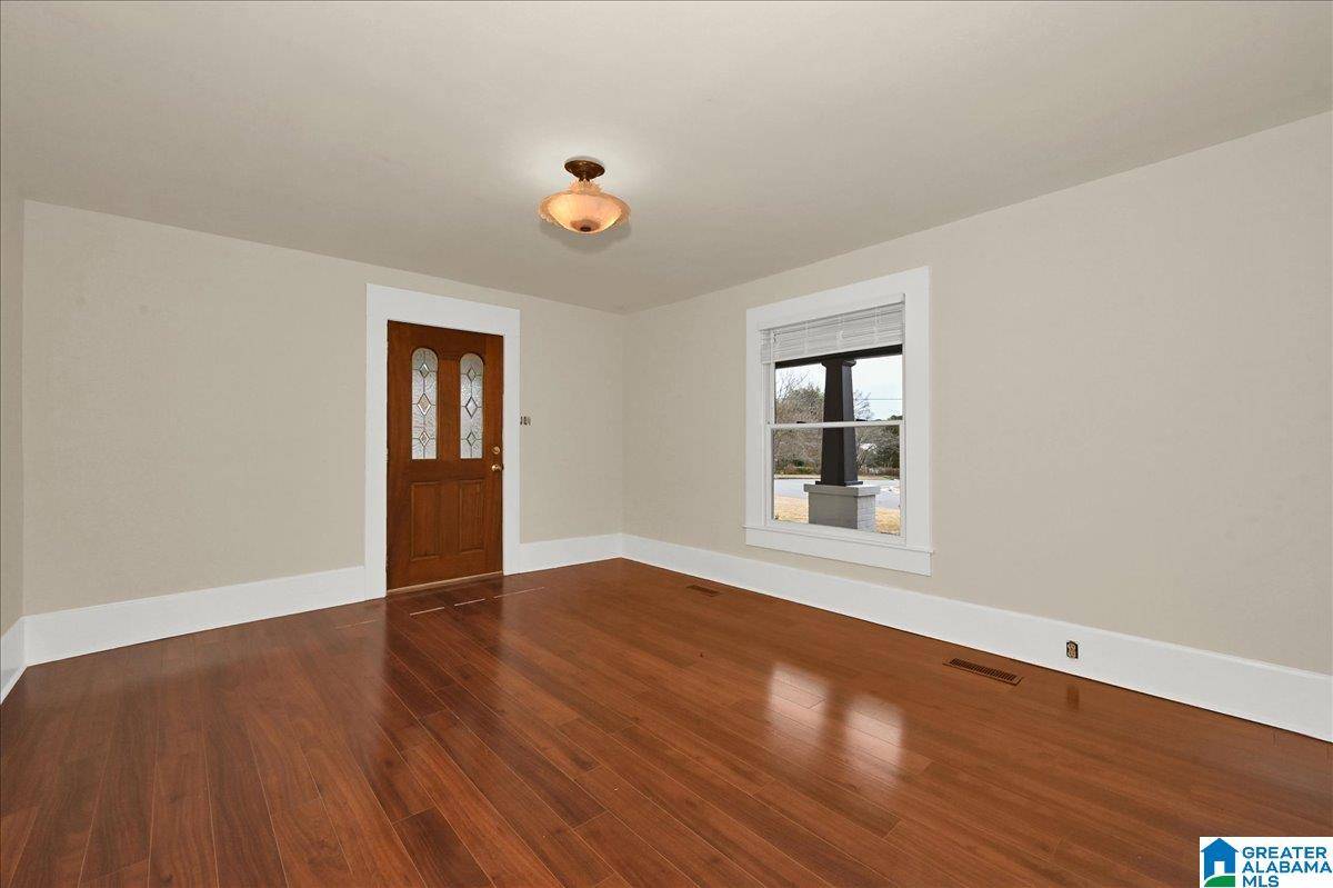 Cullman, AL 35055,411 9TH AVENUE SE