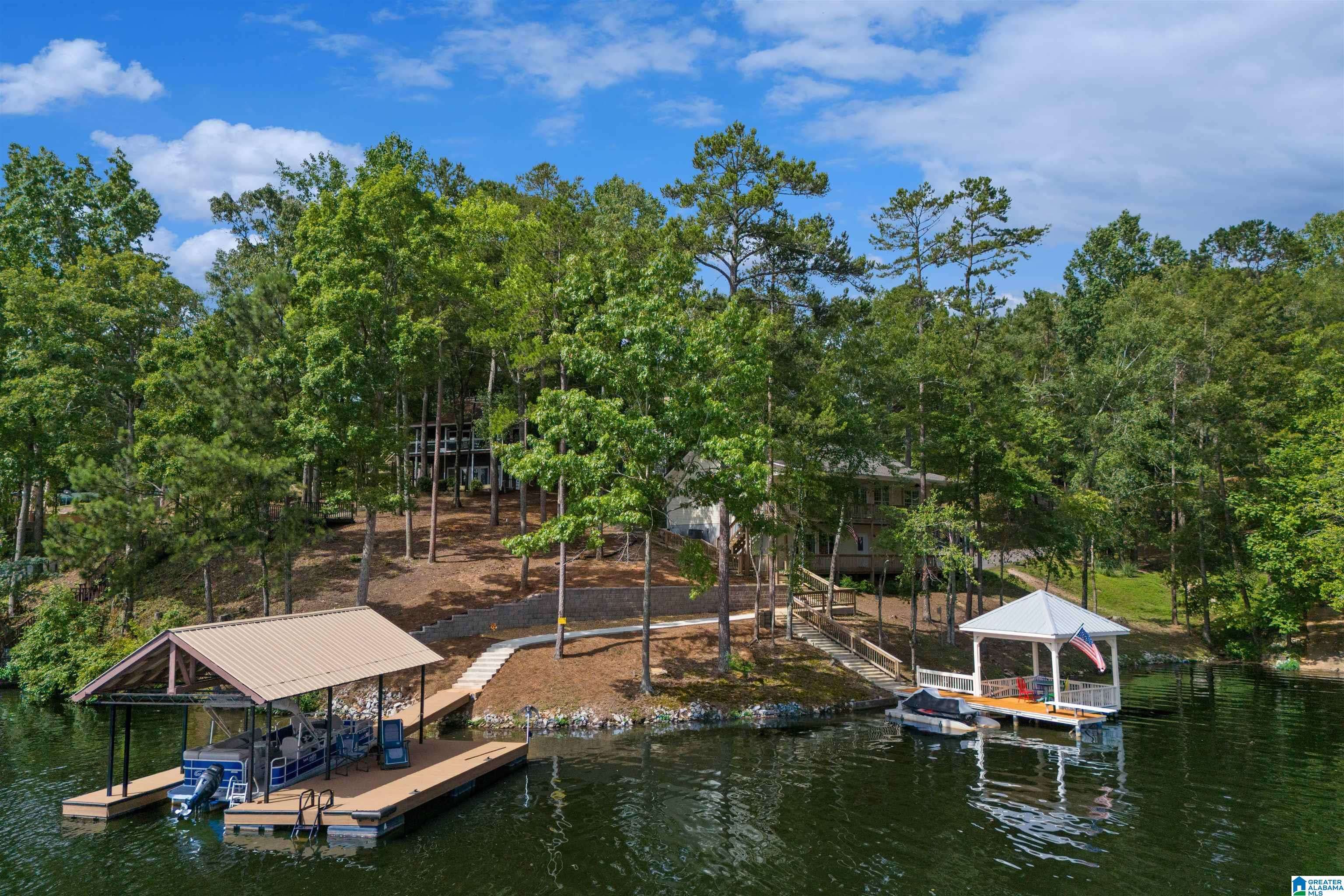 Wedowee, AL 36278,373 PINEYWOODS DRIVE