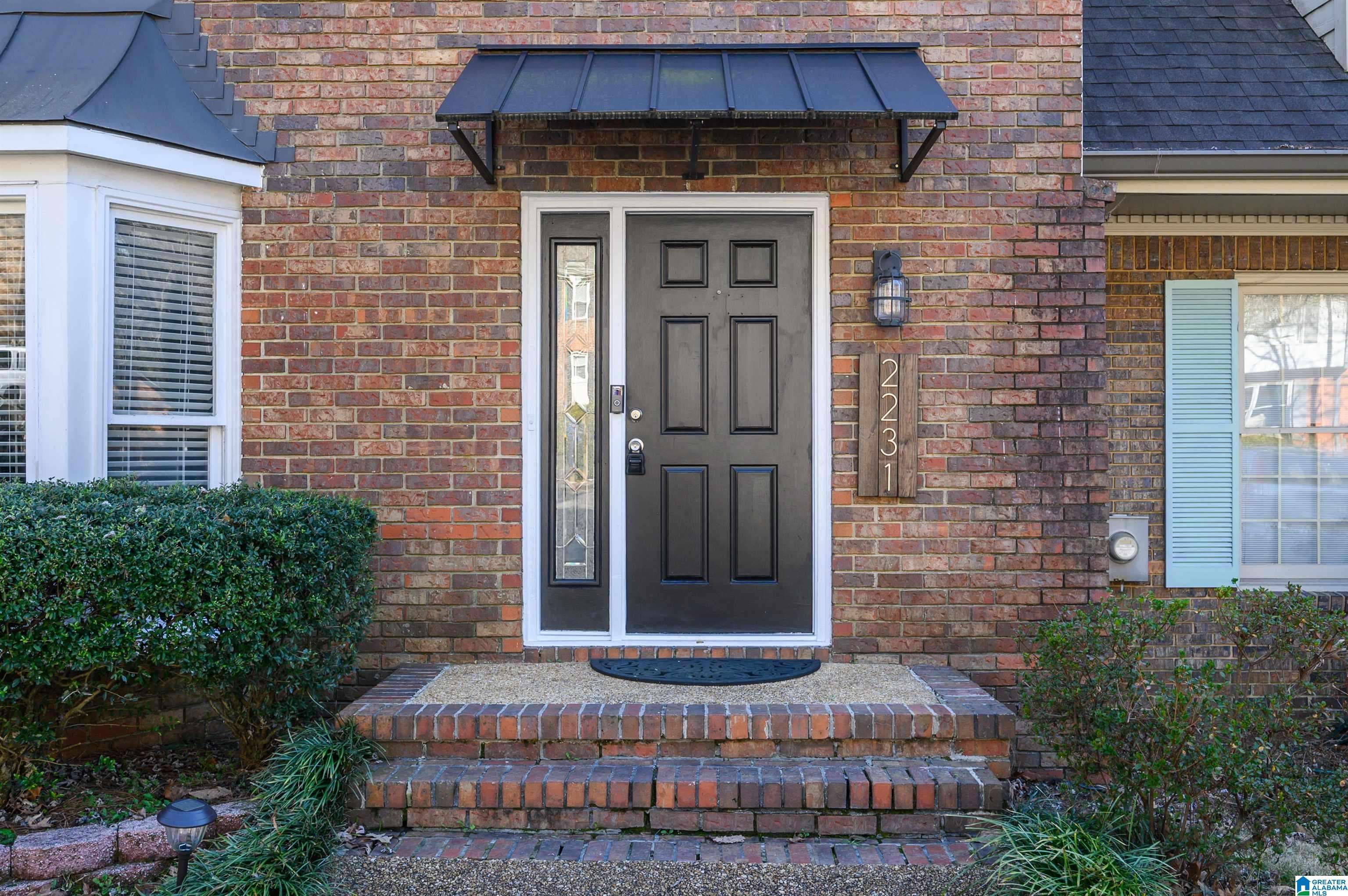 Vestavia Hills, AL 35216,2231 MONTREAT DRIVE