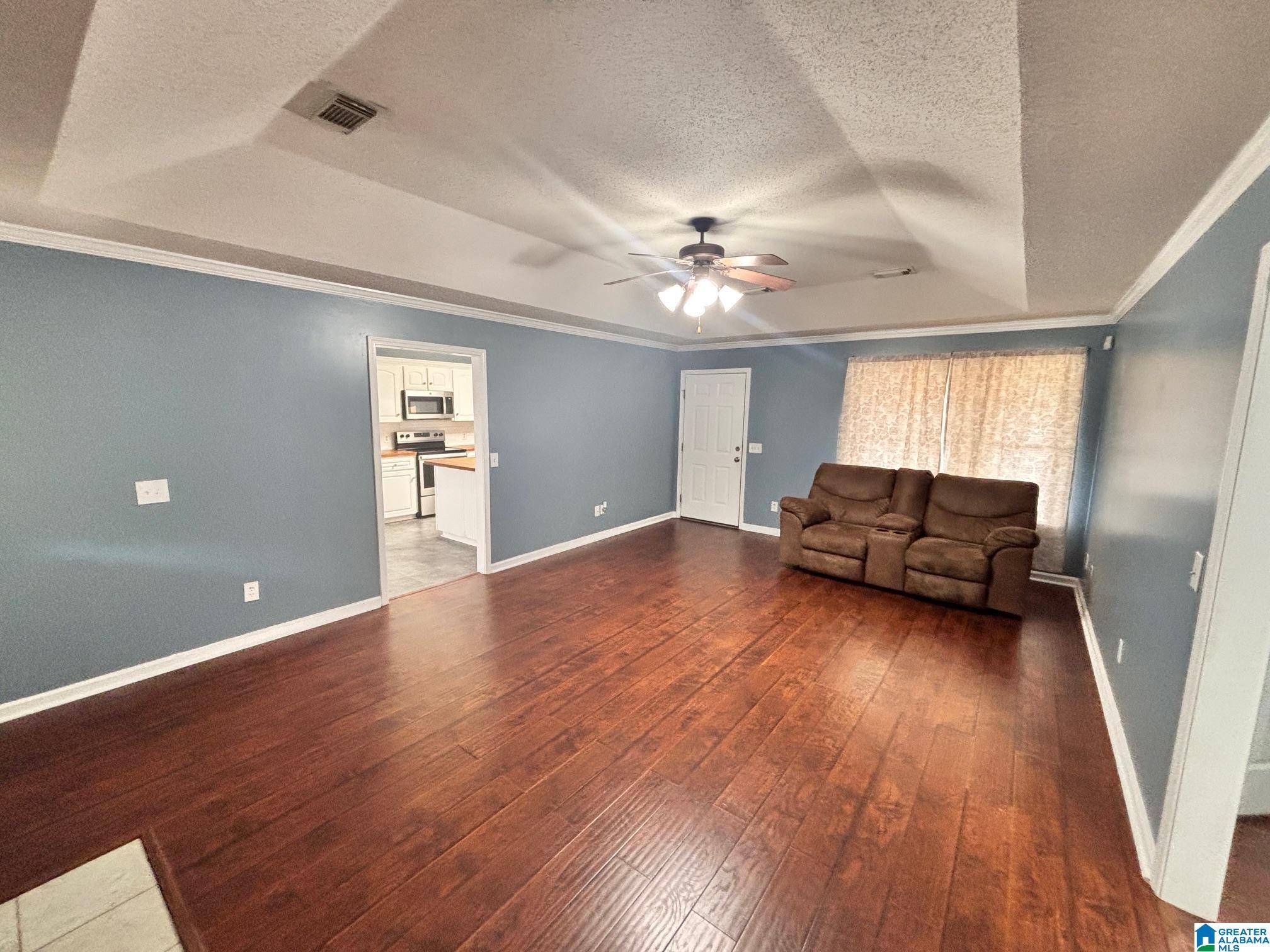 Vance, AL 35490,10577 KELLER LANE