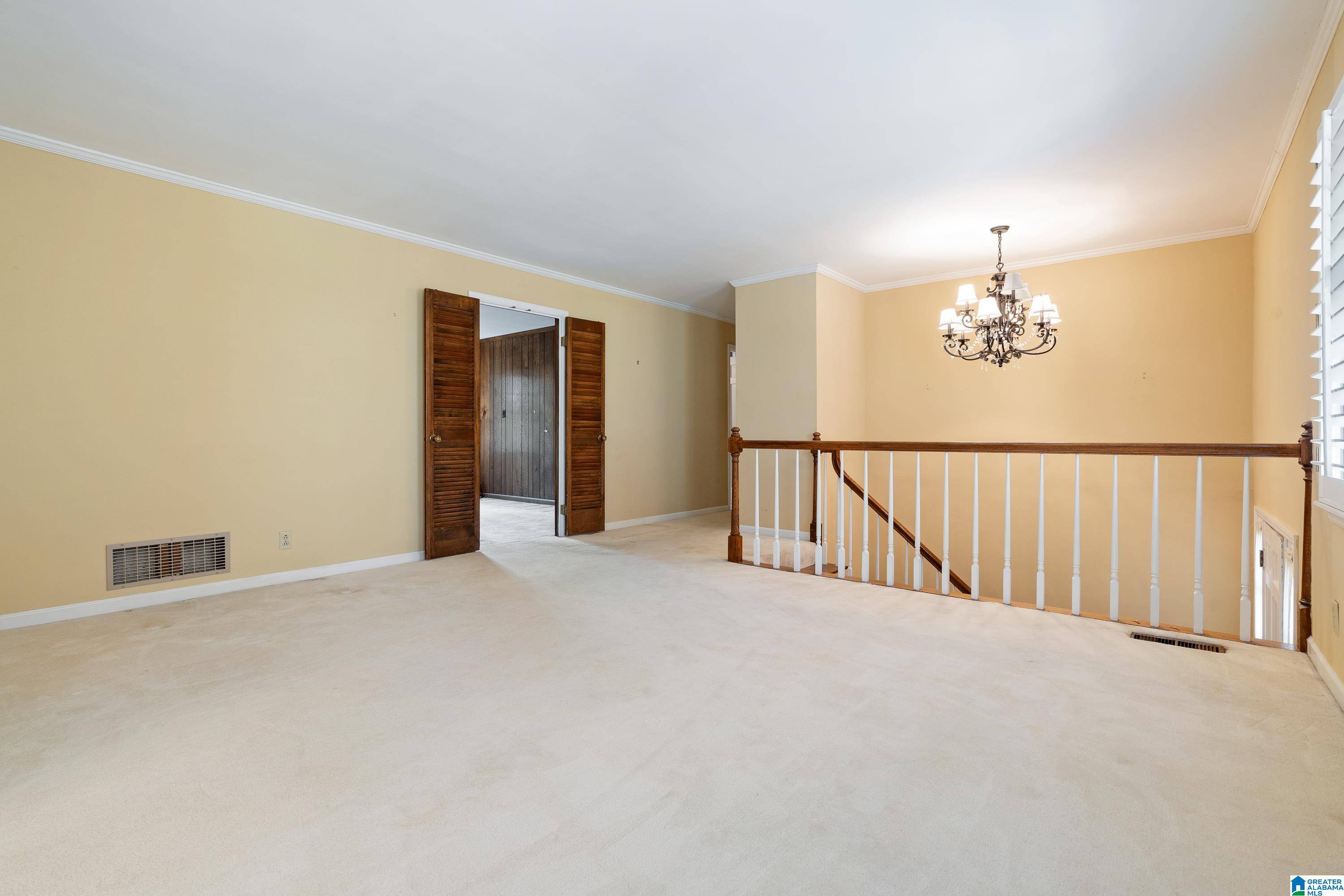 Mountain Brook, AL 35213,4001 OLD LEEDS LANE