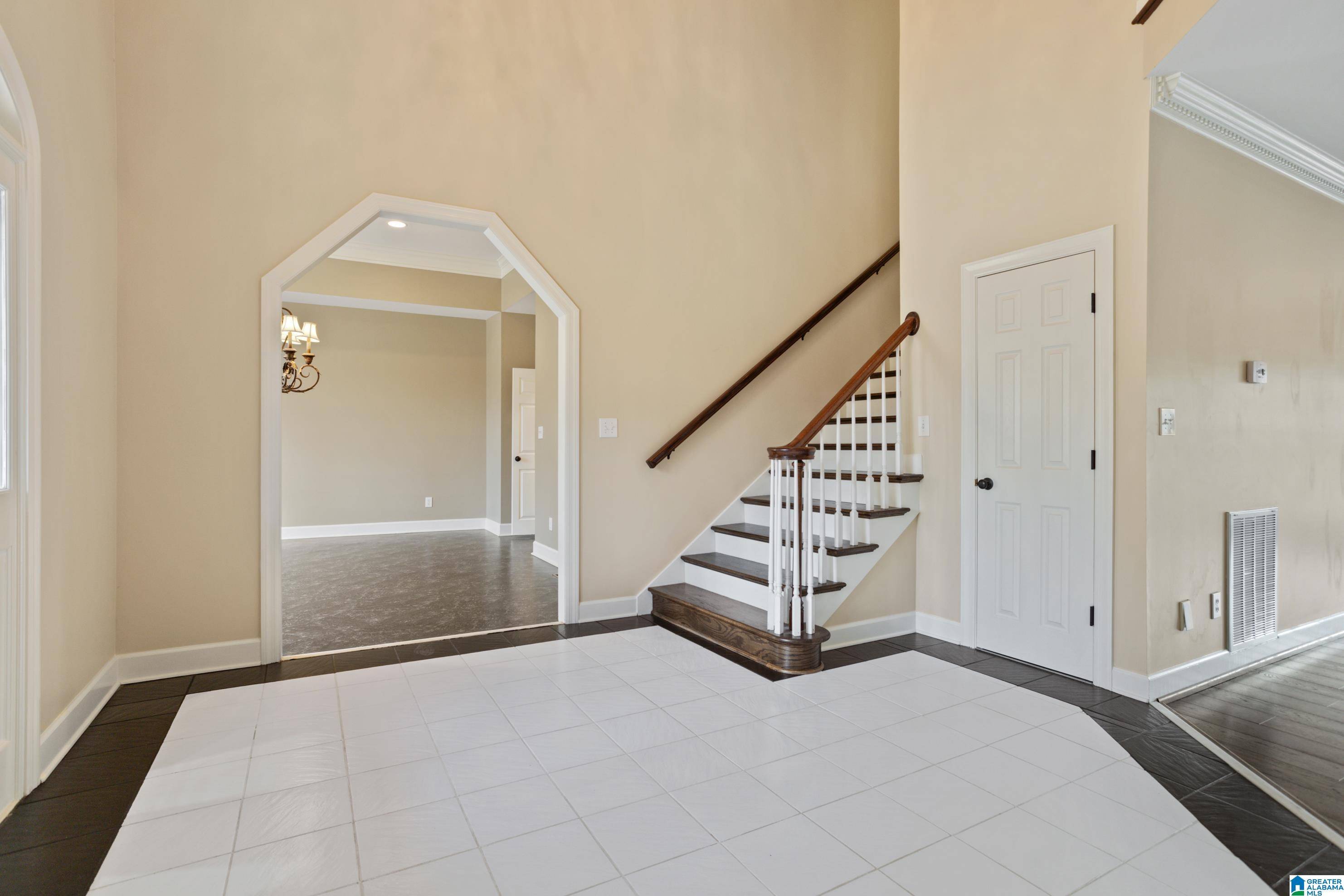 Gardendale, AL 35071,106 DANNON DRIVE