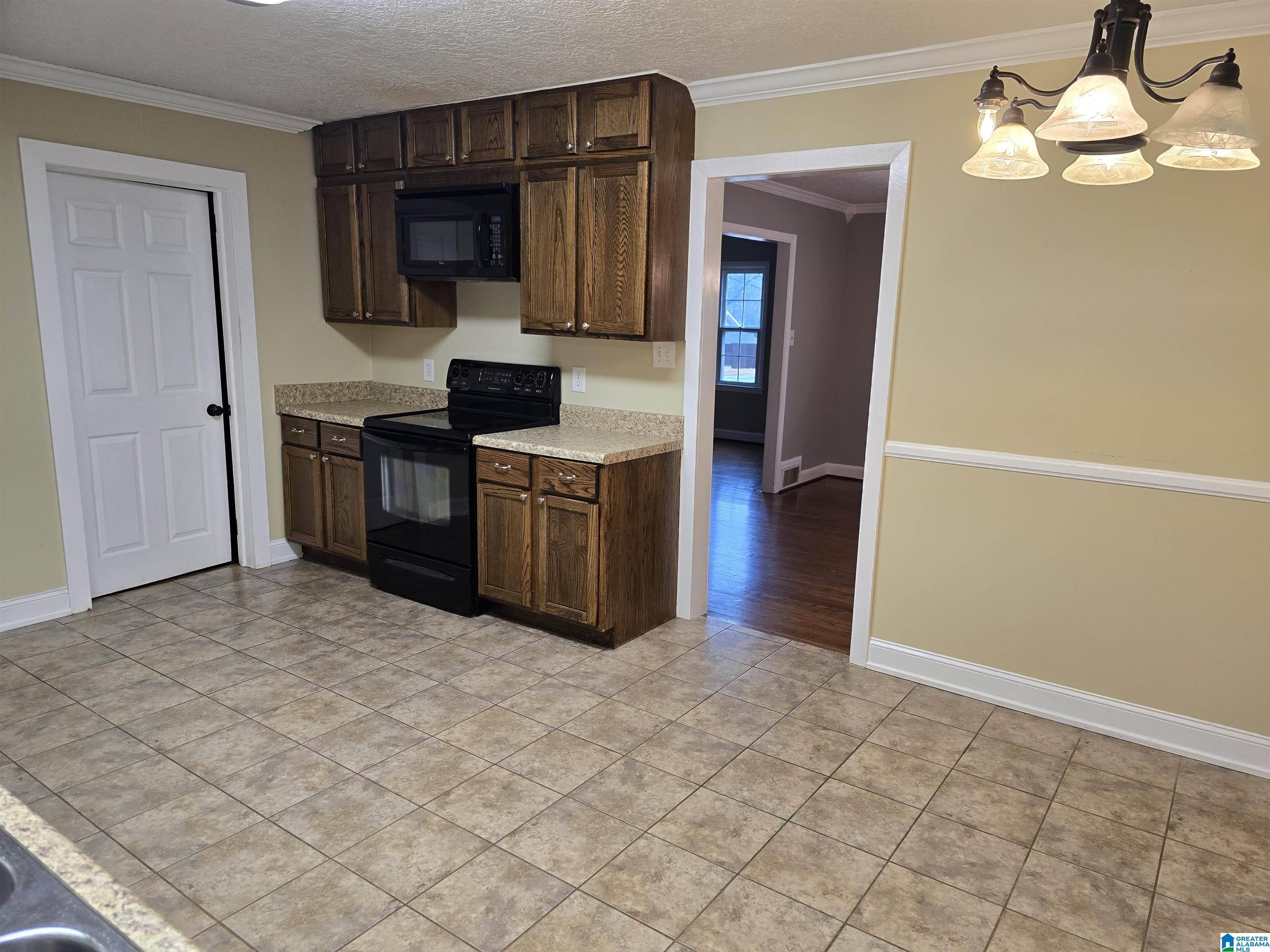 Gadsden, AL 35901,119 RIDGEWAY AVENUE