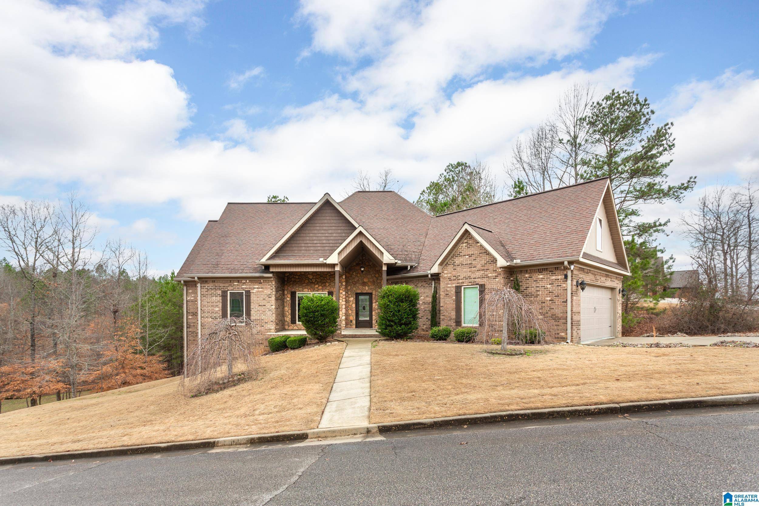 Oxford, AL 36203,664 APPLE BLOSSOM WAY