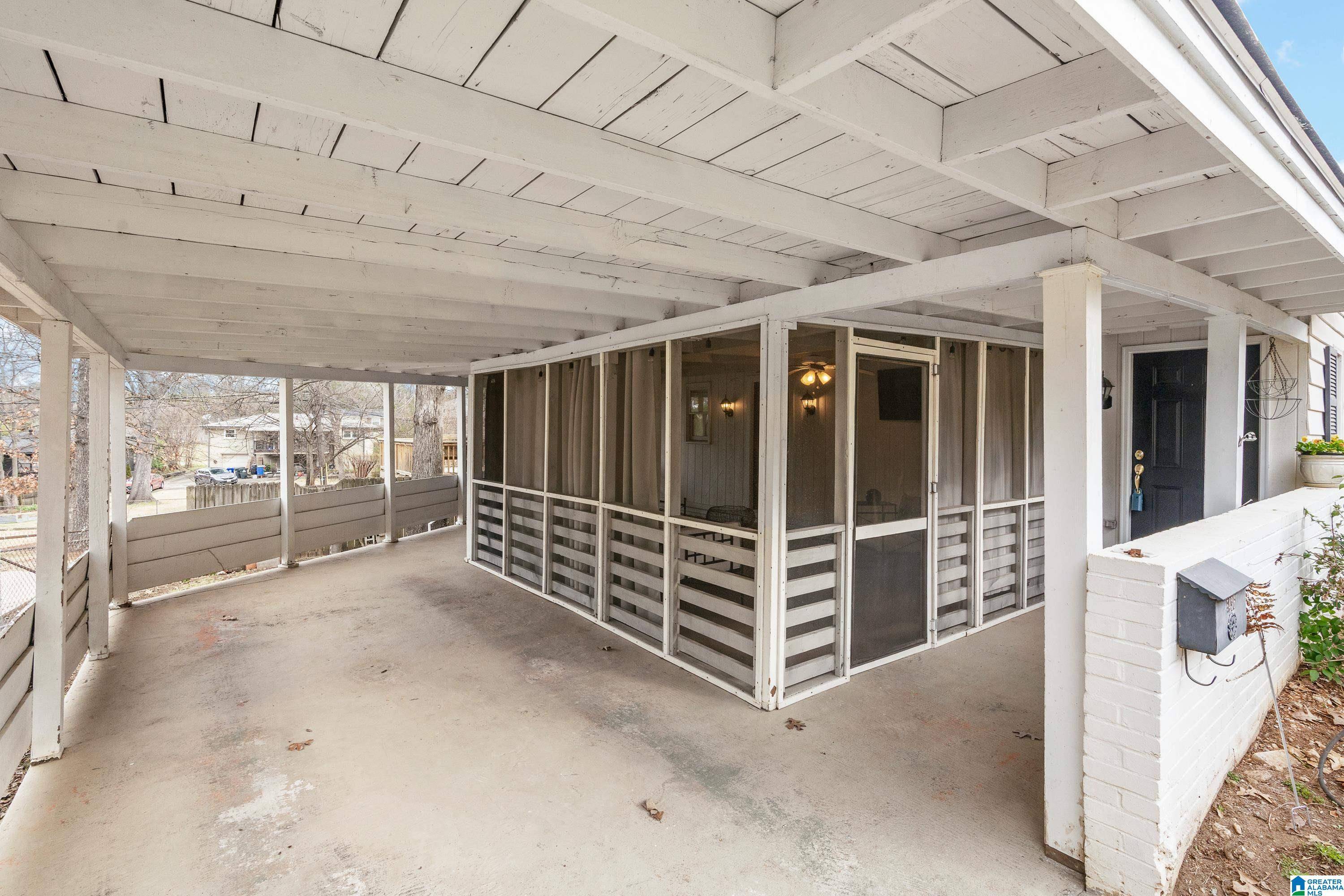Birmingham, AL 35222,5436 10TH COURT S