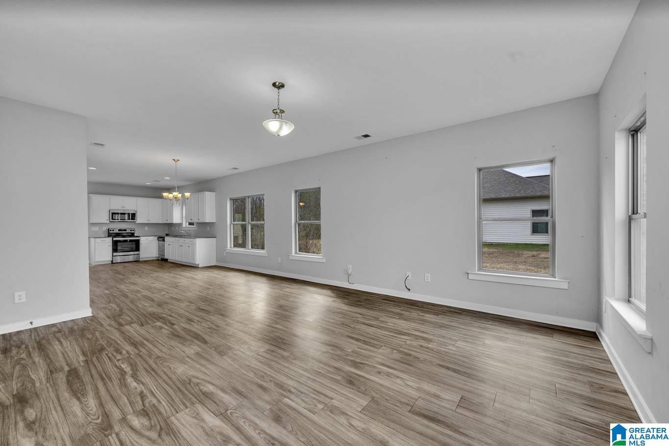 Lincoln, AL 35096,185 WHITE OAK CIRCLE