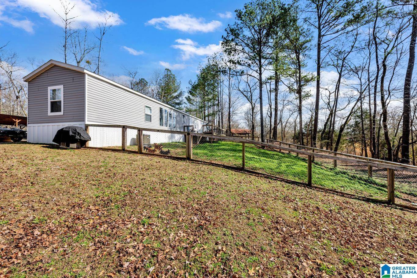 Columbiana, AL 35051,228 PERSIMMON LANE