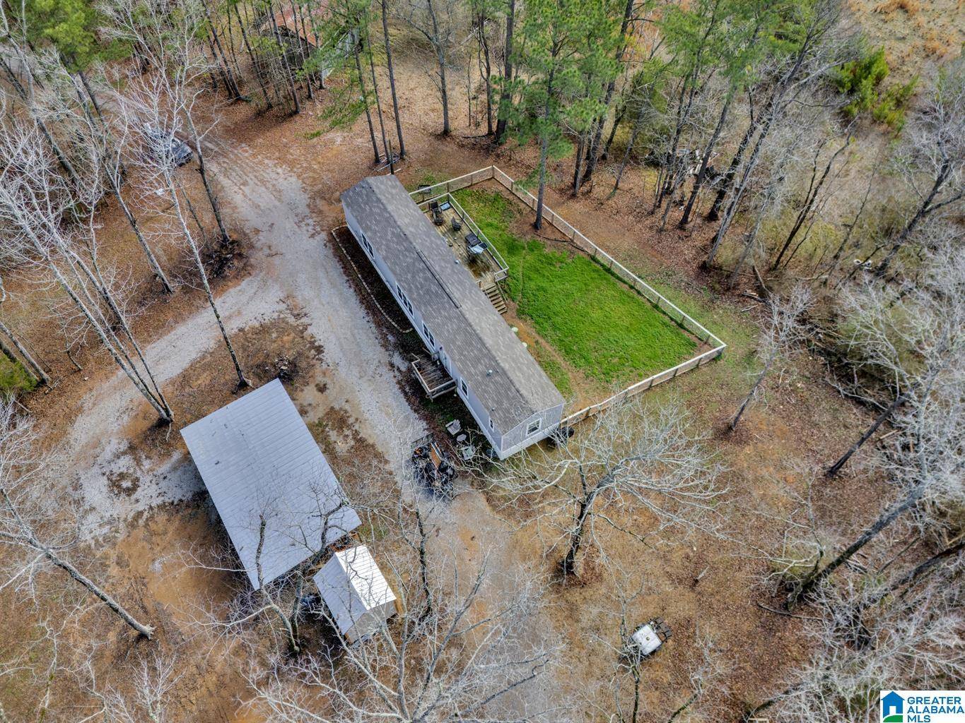 Columbiana, AL 35051,228 PERSIMMON LANE