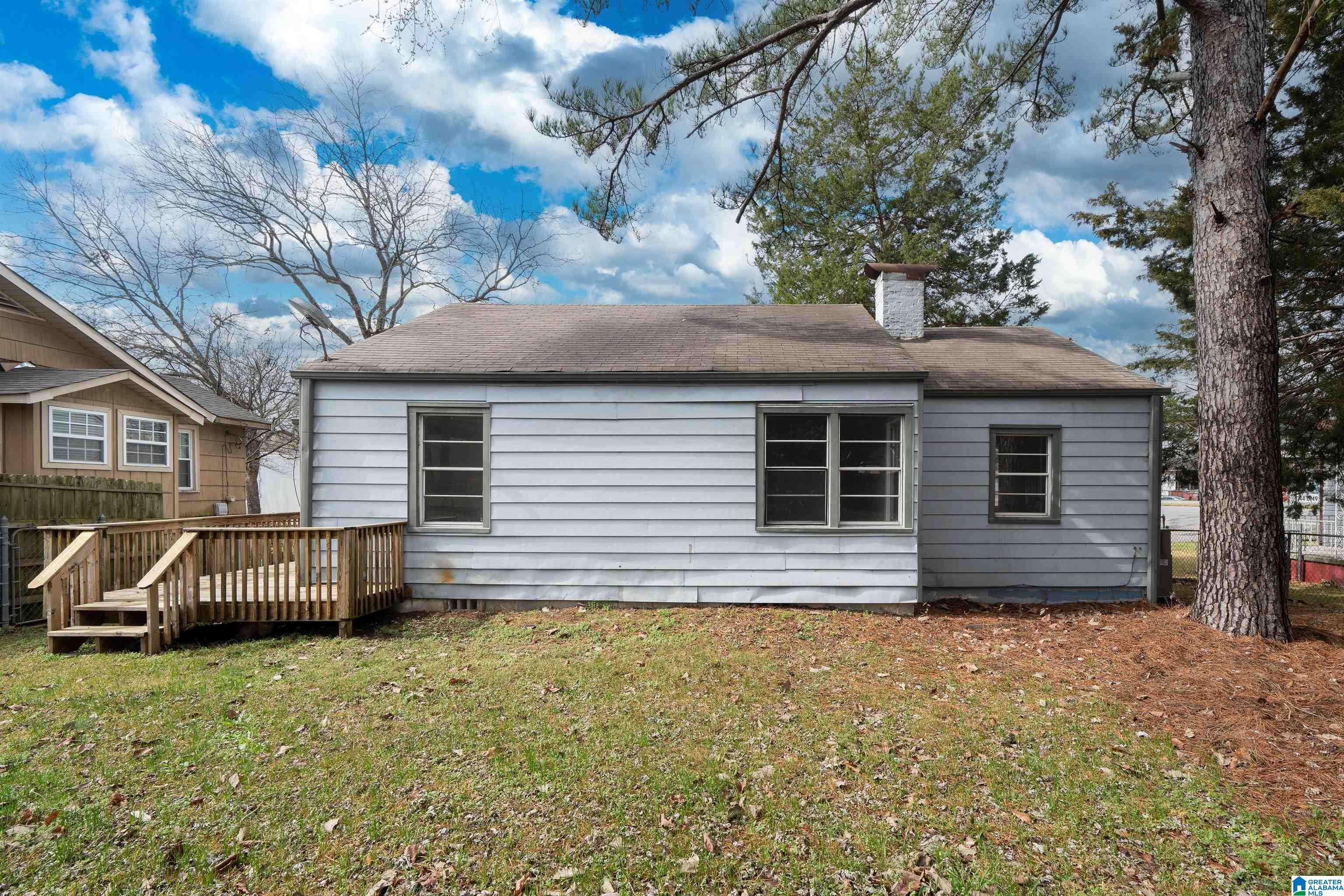 Midfield, AL 35228,112 9TH STREET