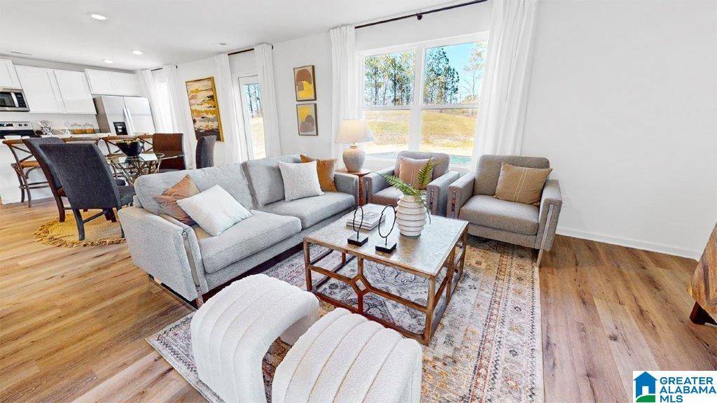 Columbiana, AL 35051,521 SADDLEWOOD BEND